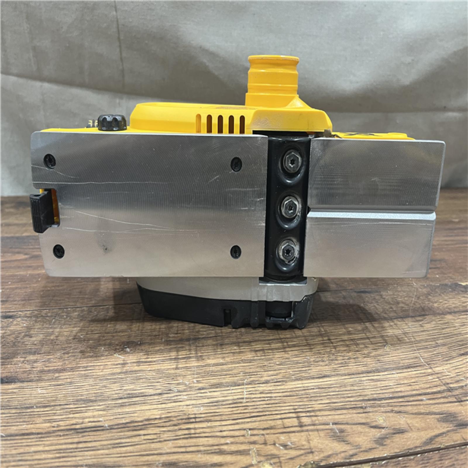 AS-IS DEWALT DCP580B 20V MAX Lithium Ion Brushless Planer