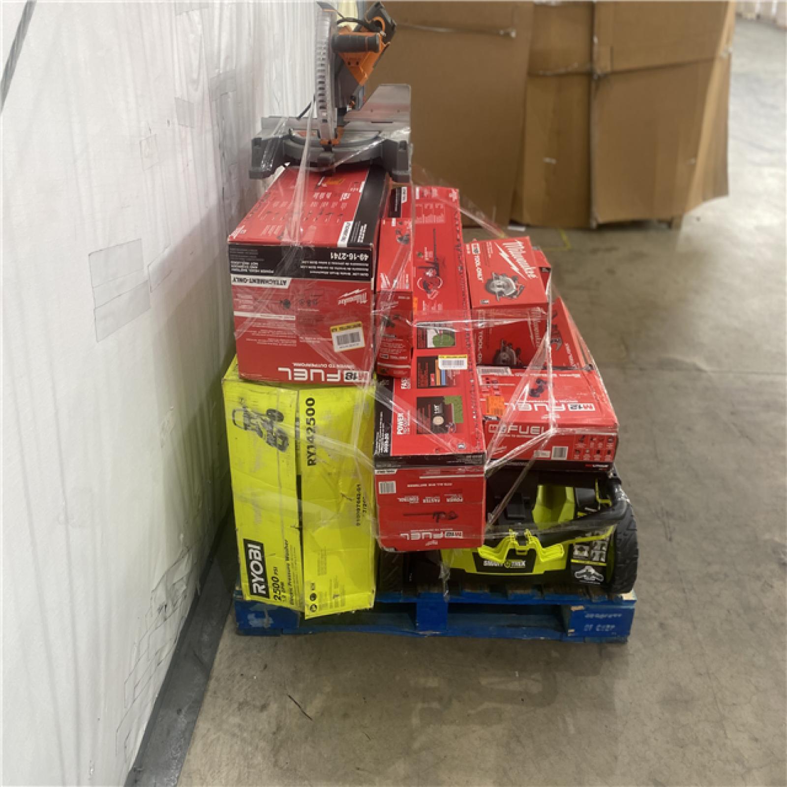 Houston Location AS IS - Tool Pallet
