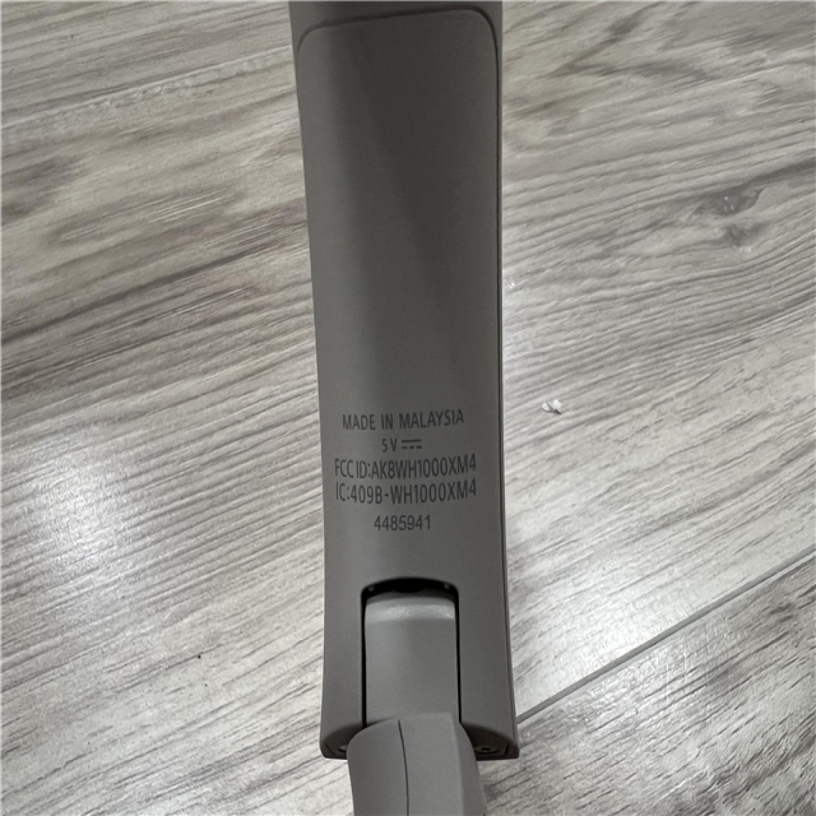 AS-IS Sony Wireless Noise-cancelling Headphones - Silver