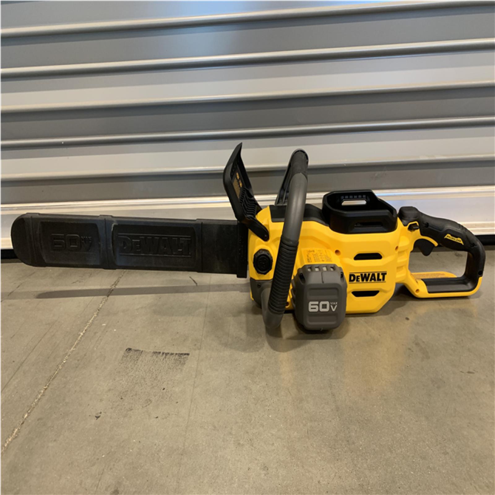 AS-IS DEWALT FLEXVOLT 60-Volt MAX 20 in. Brushless Cordless Battery Powered Chainsaw and Case (Tool with Case Only)
