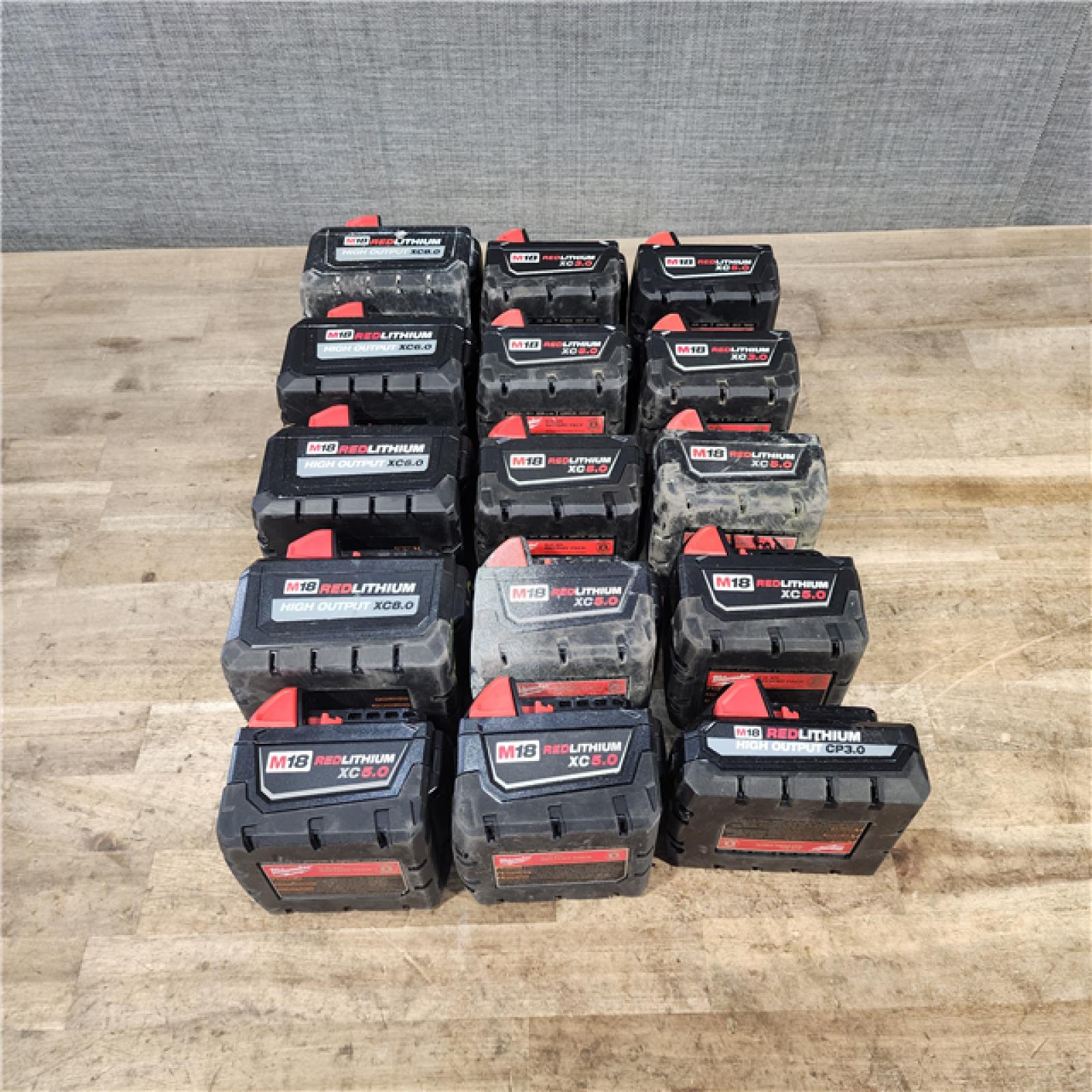 HOUSTON LOCATION - AS-IS MILWAUKEE BATTERY PACK QTY - 15