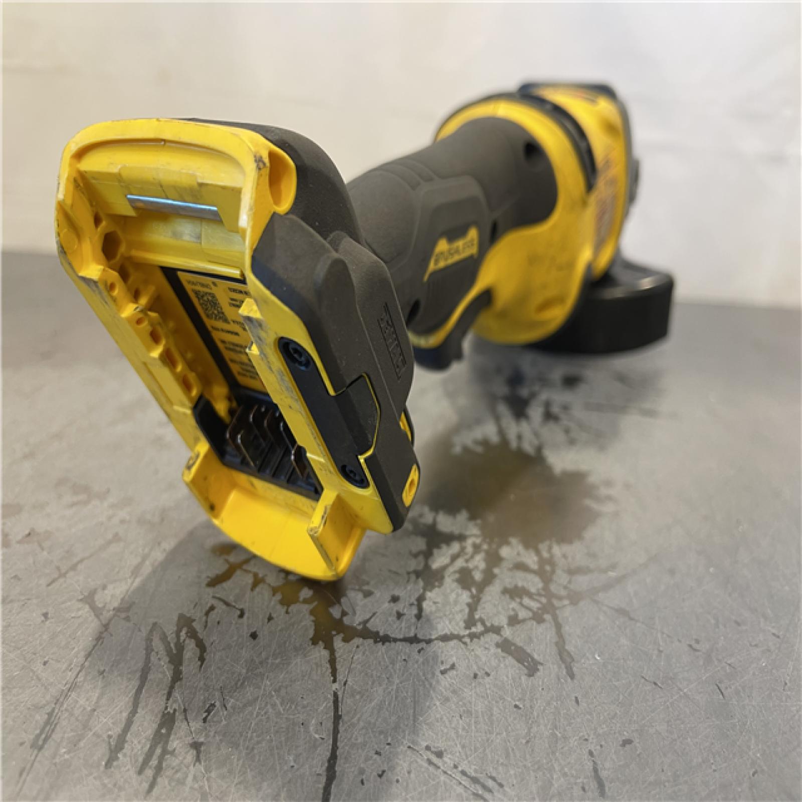 AS-IS - DeWalt FLEXVOLT 60V MAX Cordless Brushless 4.5 in. to 6 in. Small Angle Grinder with Kickback Brake