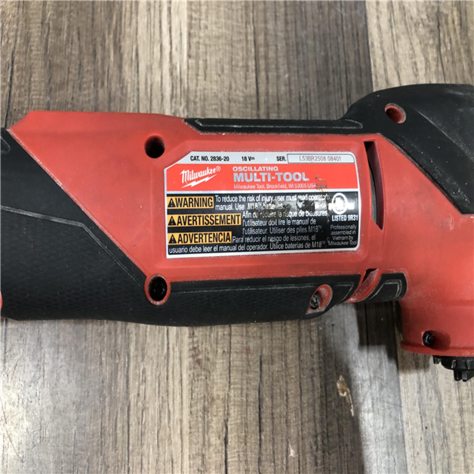 AS-IS Milwaukee FUEL 18V Lithium-Ion Cordless Brushless Oscillating Multi-Tool (Tool-Only)