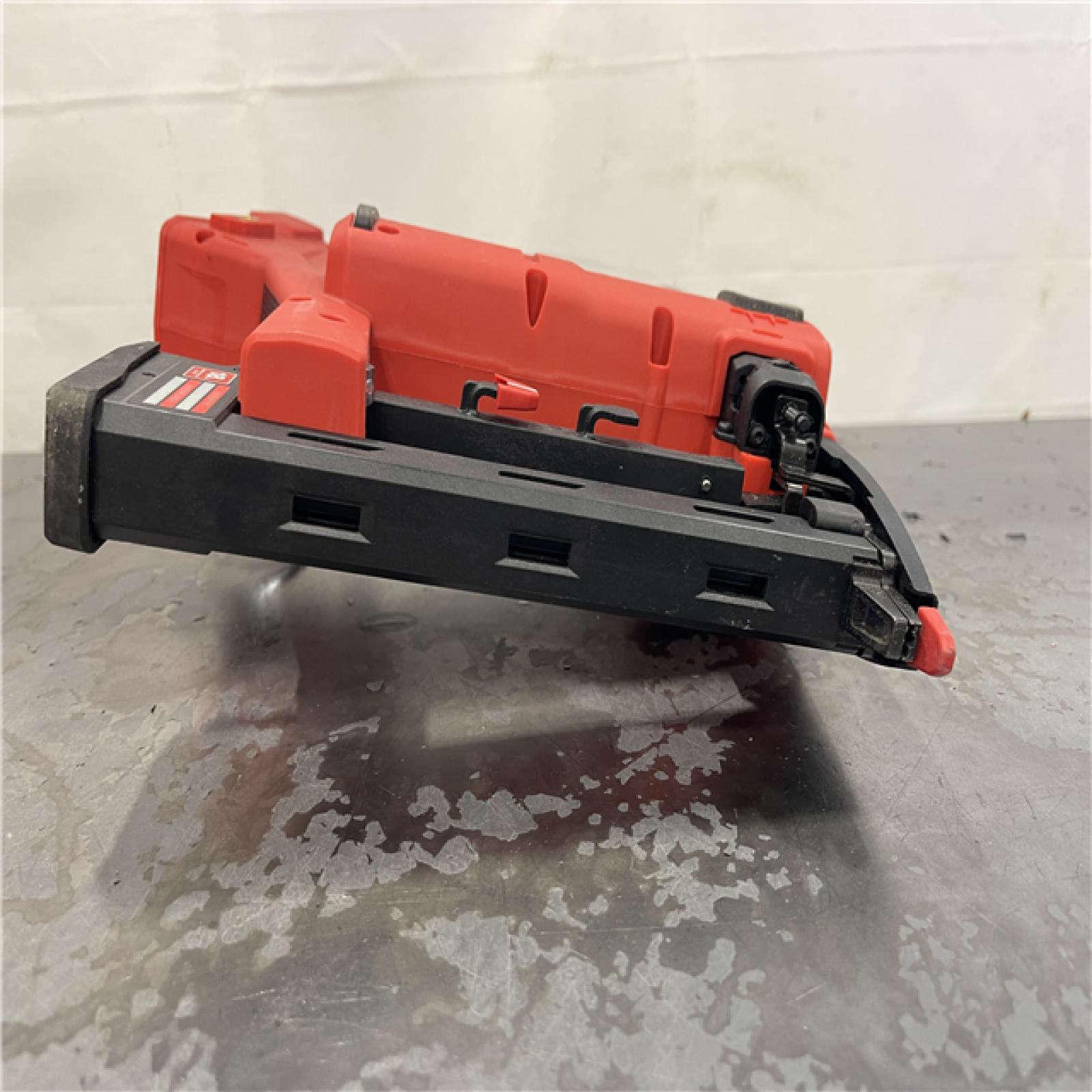 AS-IS- MILWAUKEE FUEL 18V Cordless 18-Gauge 1/4 in. Narrow Crown Stapler (Tool-Only)