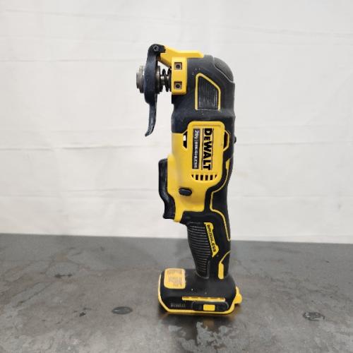 AS-IS- DEWALT ATOMIC 20V MAX Cordless Brushless Oscillating Multi Tool (Tool Only)