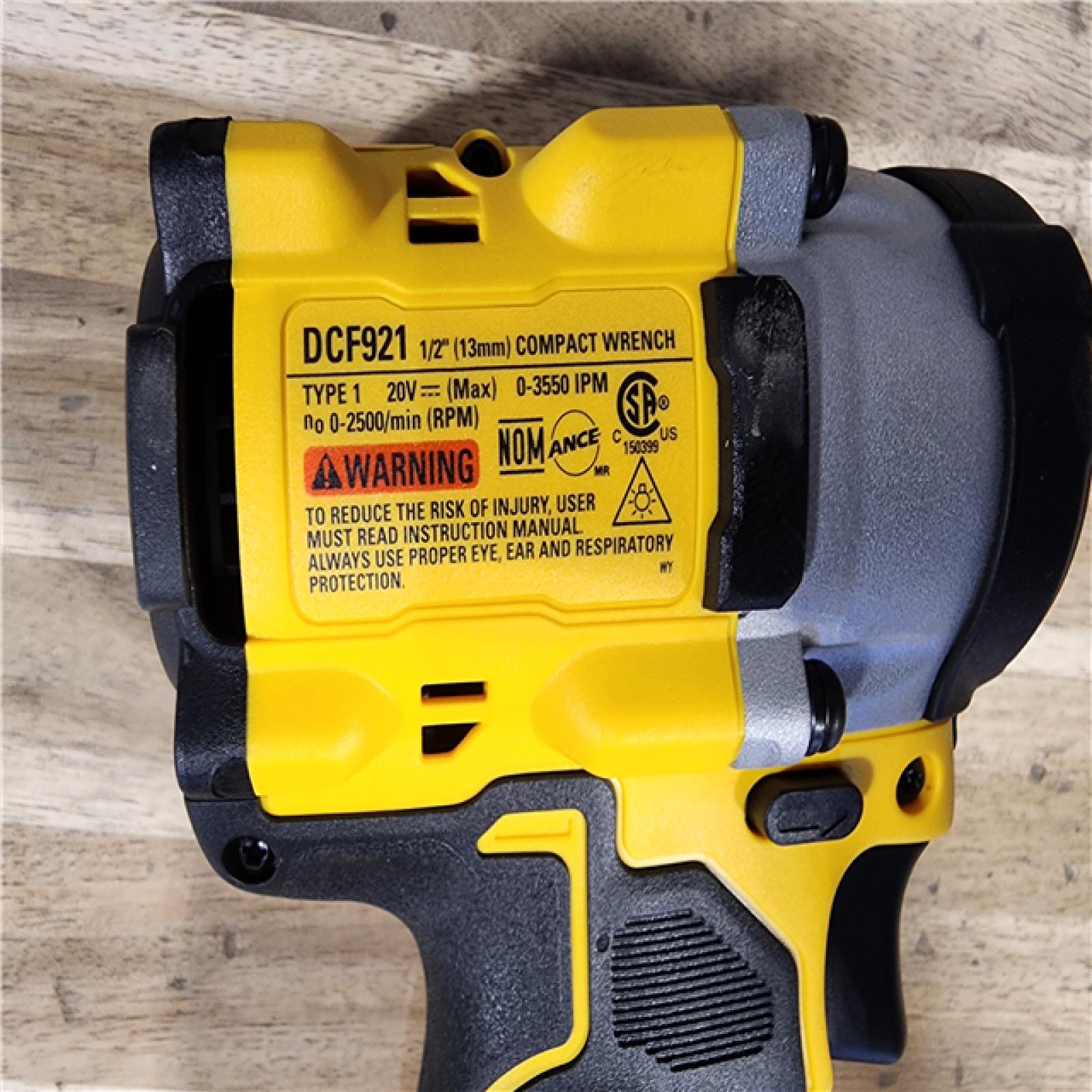 HOUSTON LOCATION - AS-IS DeWalt 20V MAX ATOMIC 1/2 in. Cordless Brushless Compact Impact Wrench (TOOL ONLY)