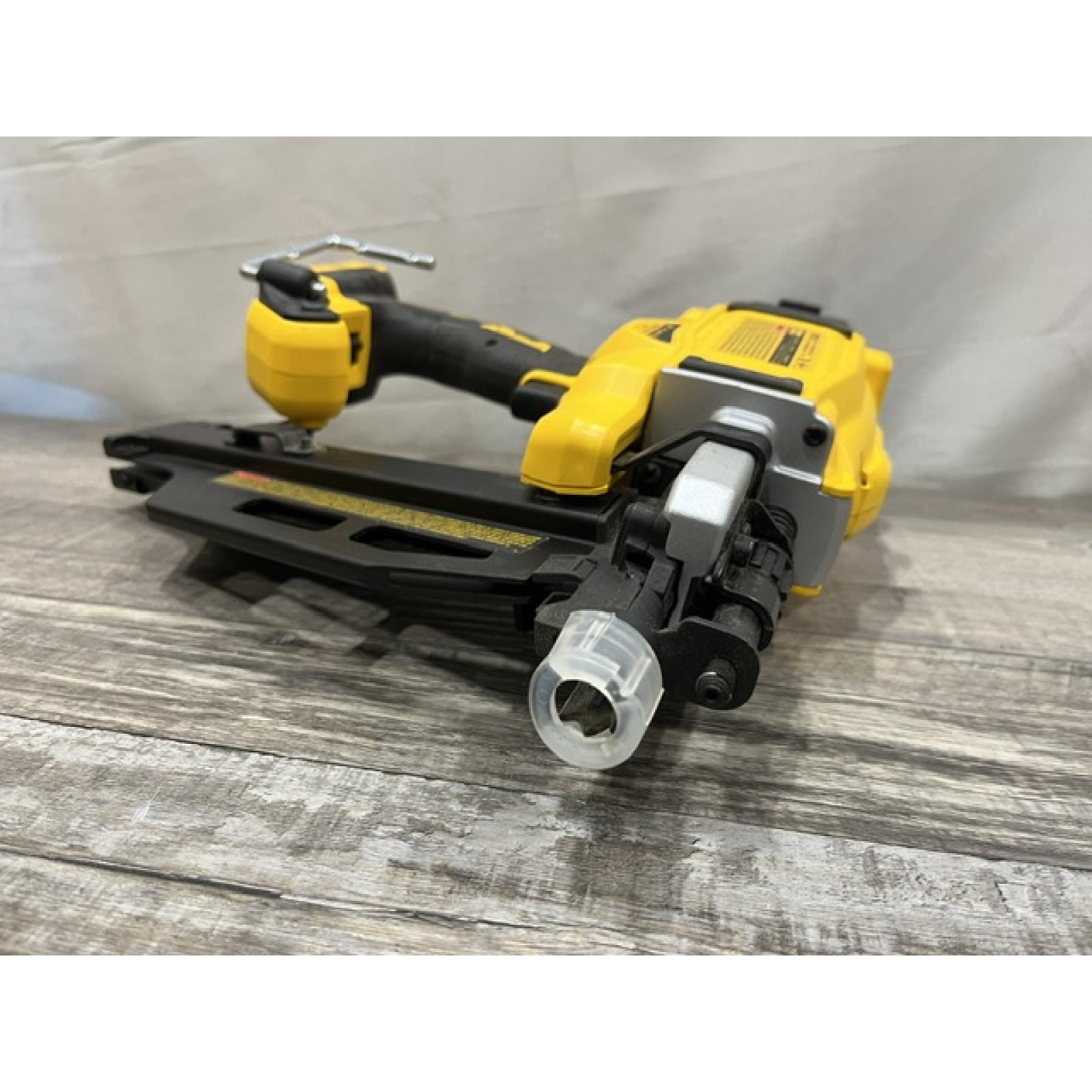 AS-IS DEWALT 20-Volt 21° Cordless Framing Nailer (Tool-Only)