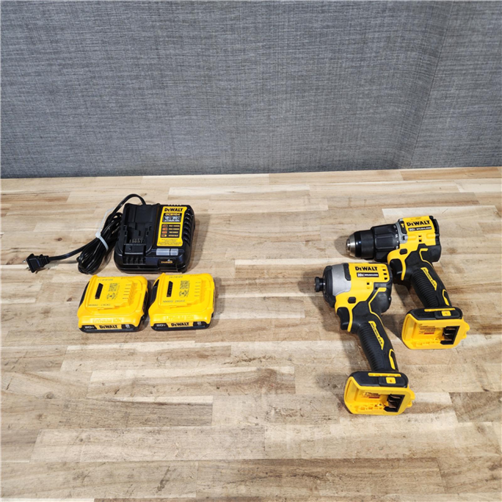 HOUSTON LOCATION - AS-IS DEWALT 2 TOOL COMBO KIT W/ (2) BATTERY & CHARGER