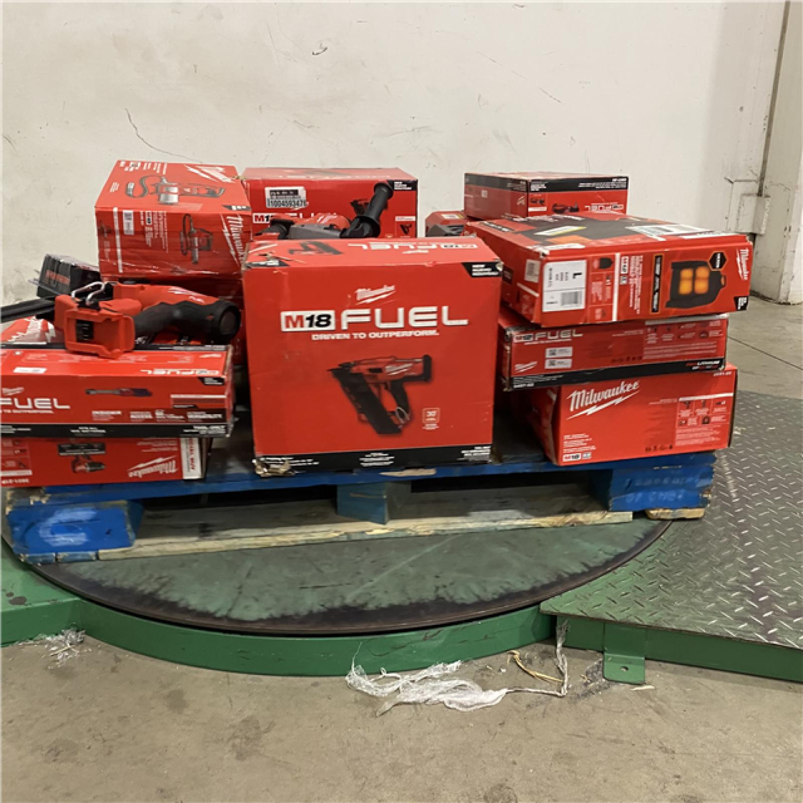 Dallas Location - As-Is MILWAUKEE Tool Pallet