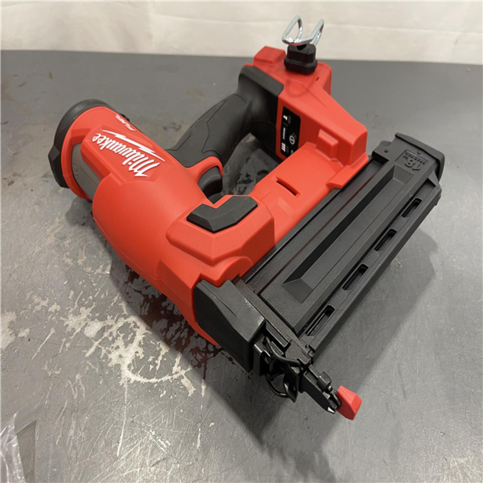 AS-IS - Milwaukee M18 FUEL 18-Volt Lithium-Ion Brushless Cordless Gen II 18-Gauge Brad Nailer