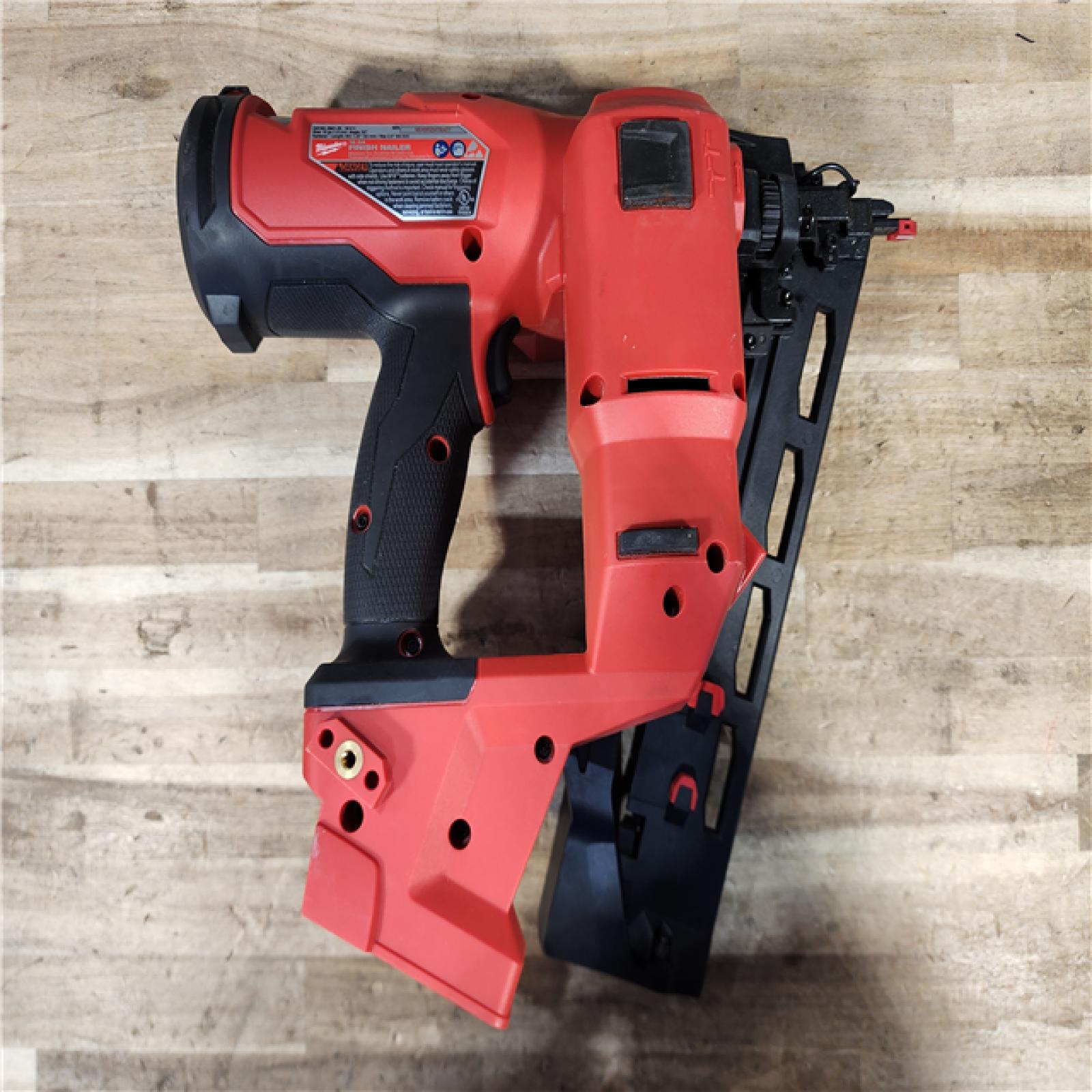 HOUSTON LOCATION - AS-IS Milwaukee FUEL 18-Volt Lithium-Ion Brushless Cordless Gen II 16-Gauge Angled Finish Nailer (Tool-Only)