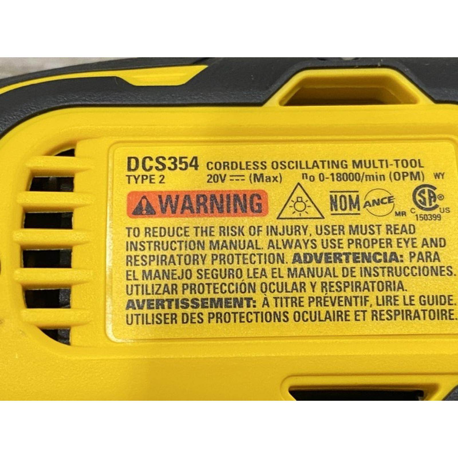 AS-IS DEWALT ATOMIC 20V MAX Cordless Brushless Oscillating Multi Tool Kit