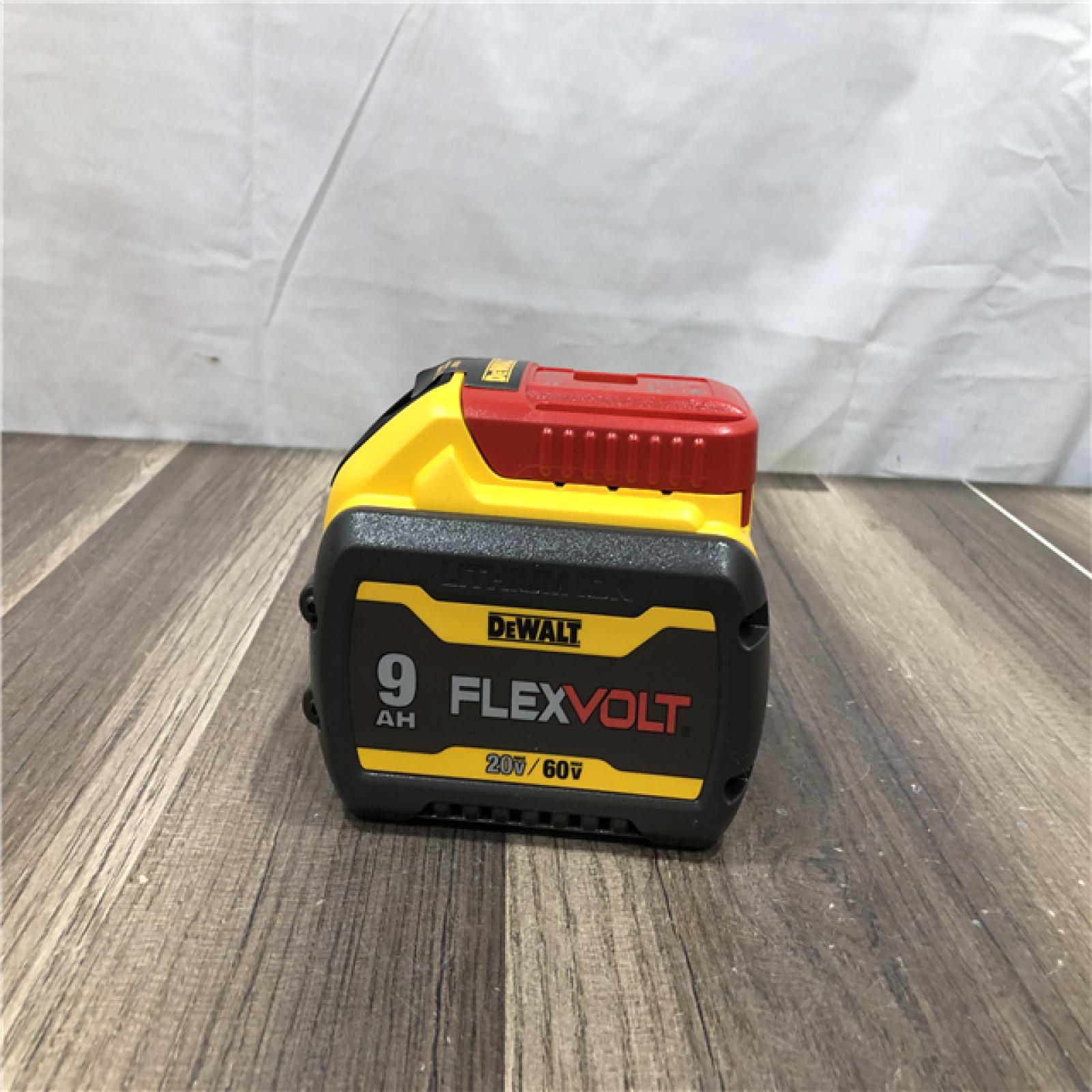 AS-IS DEWALT 20V/60V MAX FLEXVOLT Lithium-Ion 9.0Ah Battery and Charger Starter Kit