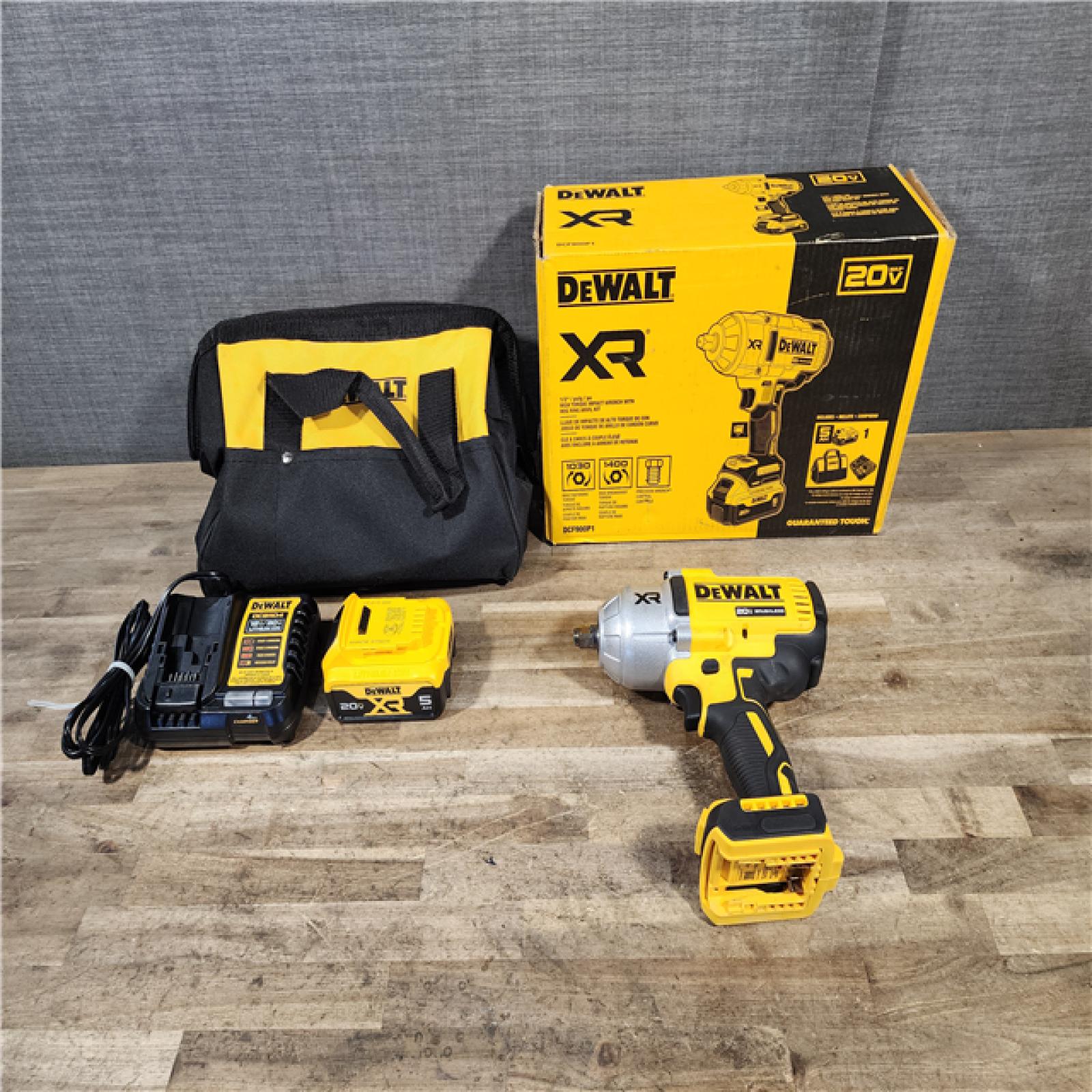 HOUSTON LOCATION - AS-IS DEWALT 20V MAX Lithium-Ion Cordless 1/2 in. Impact Wrench Kit