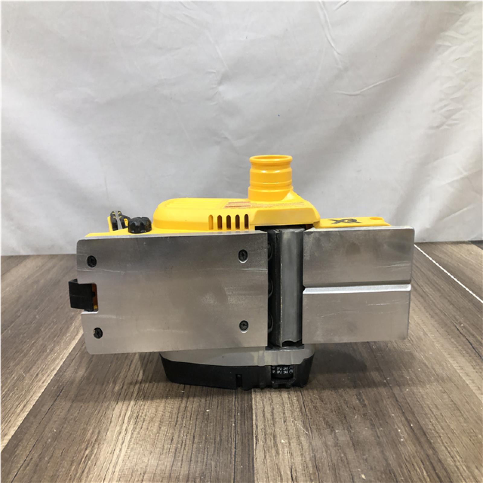 AS-IS DEWALT 20V MAX XR Cordless Brushless 3-1/4 in. Planer (Tool Only)
