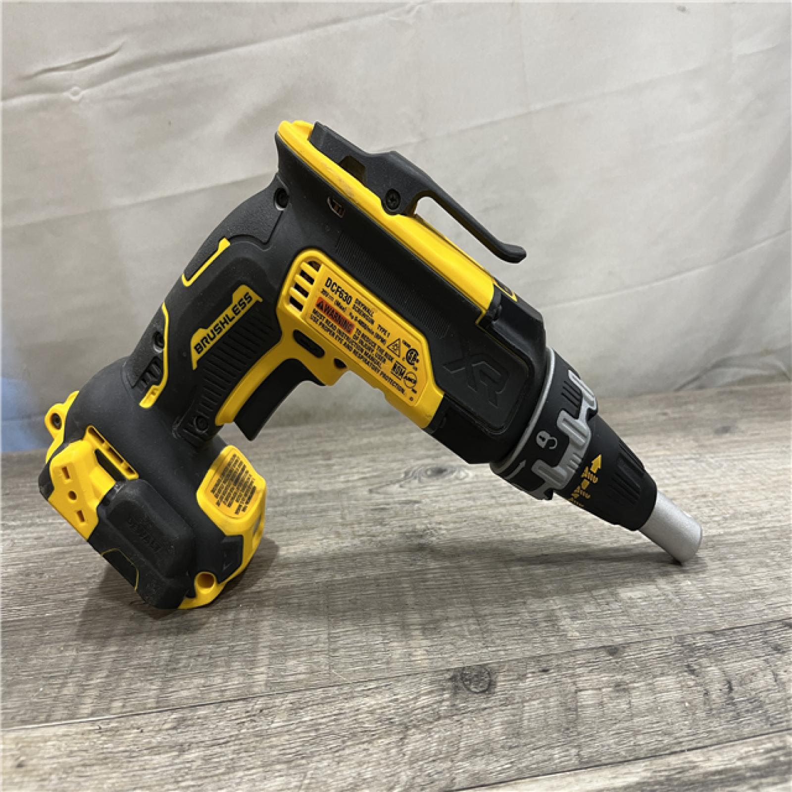 AS-IS DEWALT XR 20V MAX Lithium-Ion Cordless Brushless Screw Gun (Tool Only)