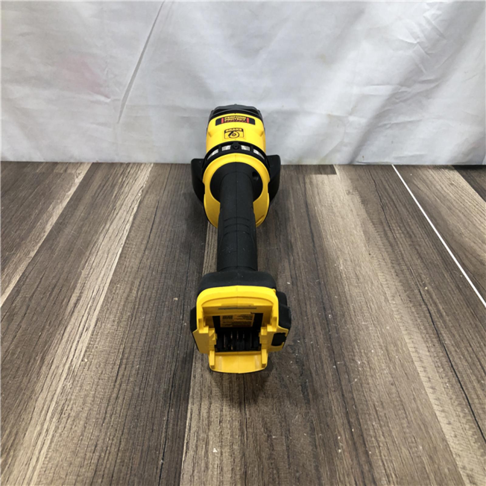 AS-IS DEWALT FLEXVOLT 60V MAX Cordless Brushless 4.5 in. - 6 in. Small Angle Grinder Kit