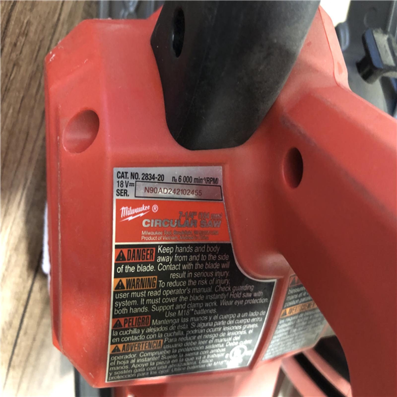 AS-IS Milwaukee FUEL 18V Lithium-Ion Brushless Cordless 7-1/4 in. Circular Saw (Tool-Only)