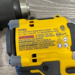 AS-IS DEWALT 20V XR Lithium-Ion Cordless 2-Tool Combo Kit