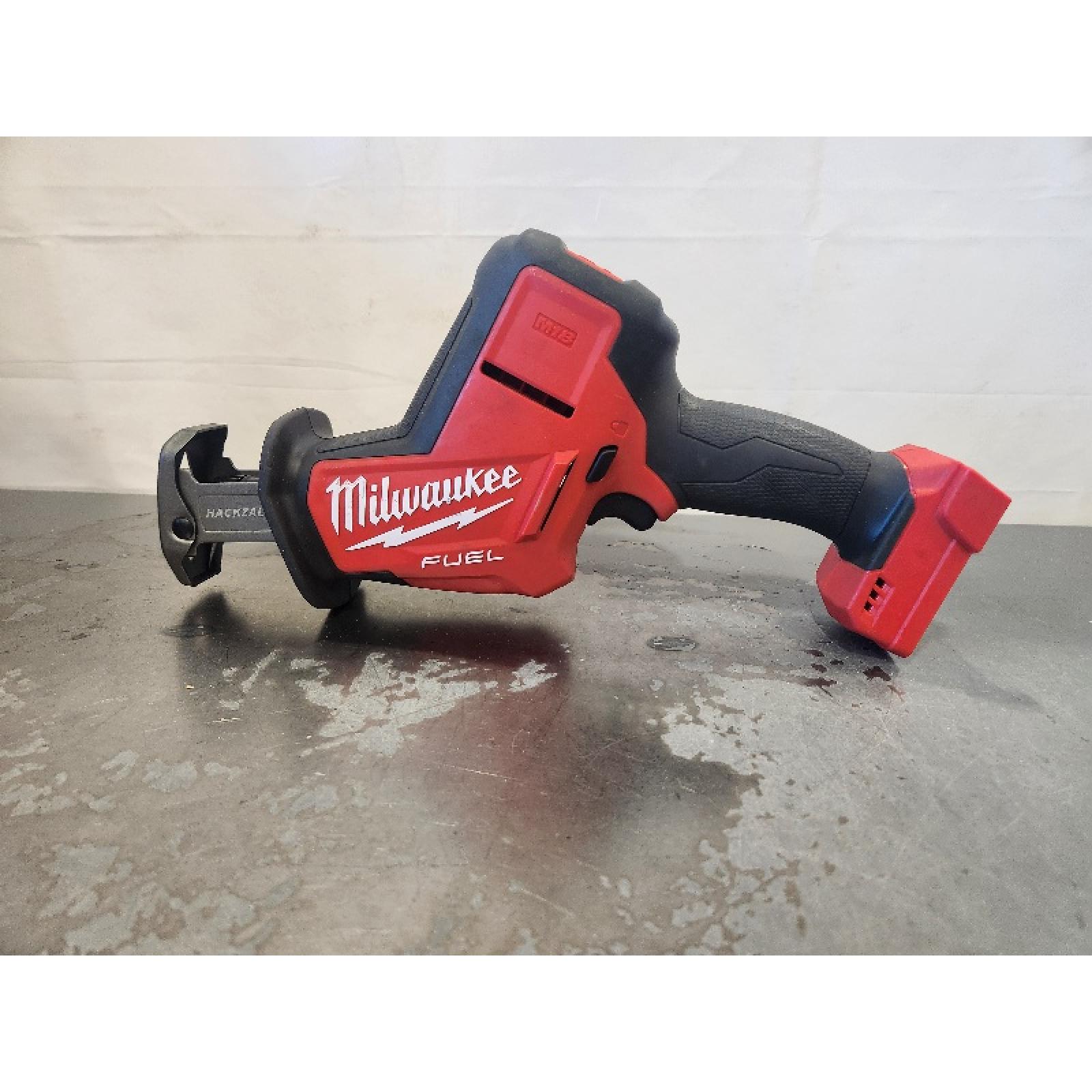 AS-IS- Milwaukee FUEL 18V Lithium-Ion Brushless Cordless HACKZALL Reciprocating Saw (Tool-Only)