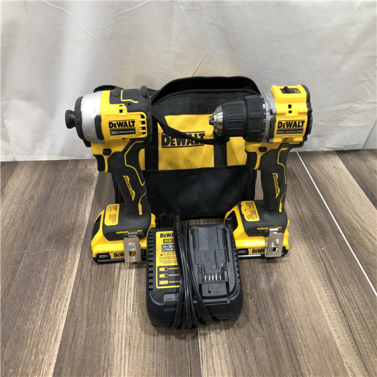 AS-IS DEWALT ATOMIC 20-Volt MAX Lithium-Ion Cordless Combo Kit