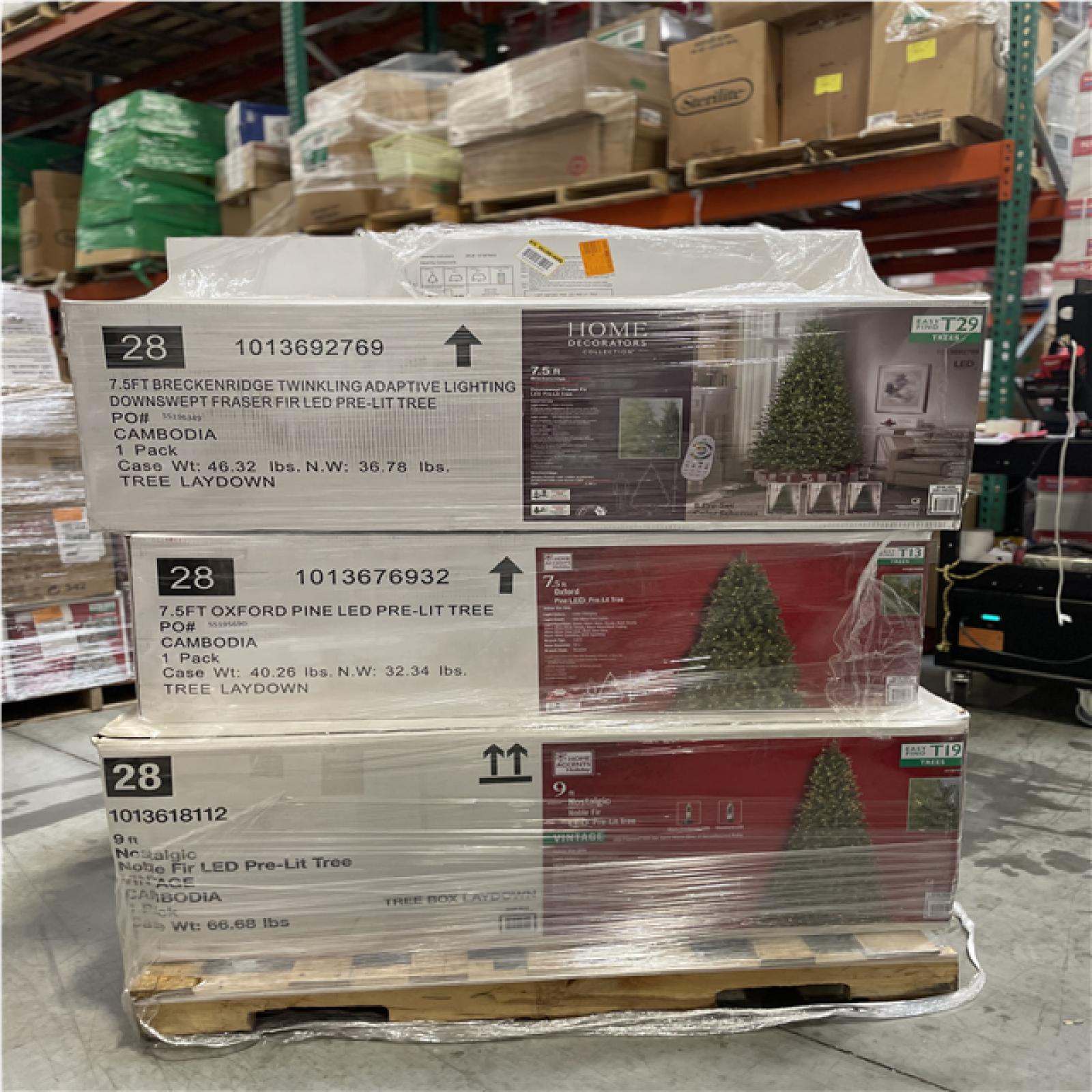 DALLAS LOCATION- AS-IS ASSORTED CHRISTMAS TREES & DECORATION PALLET
