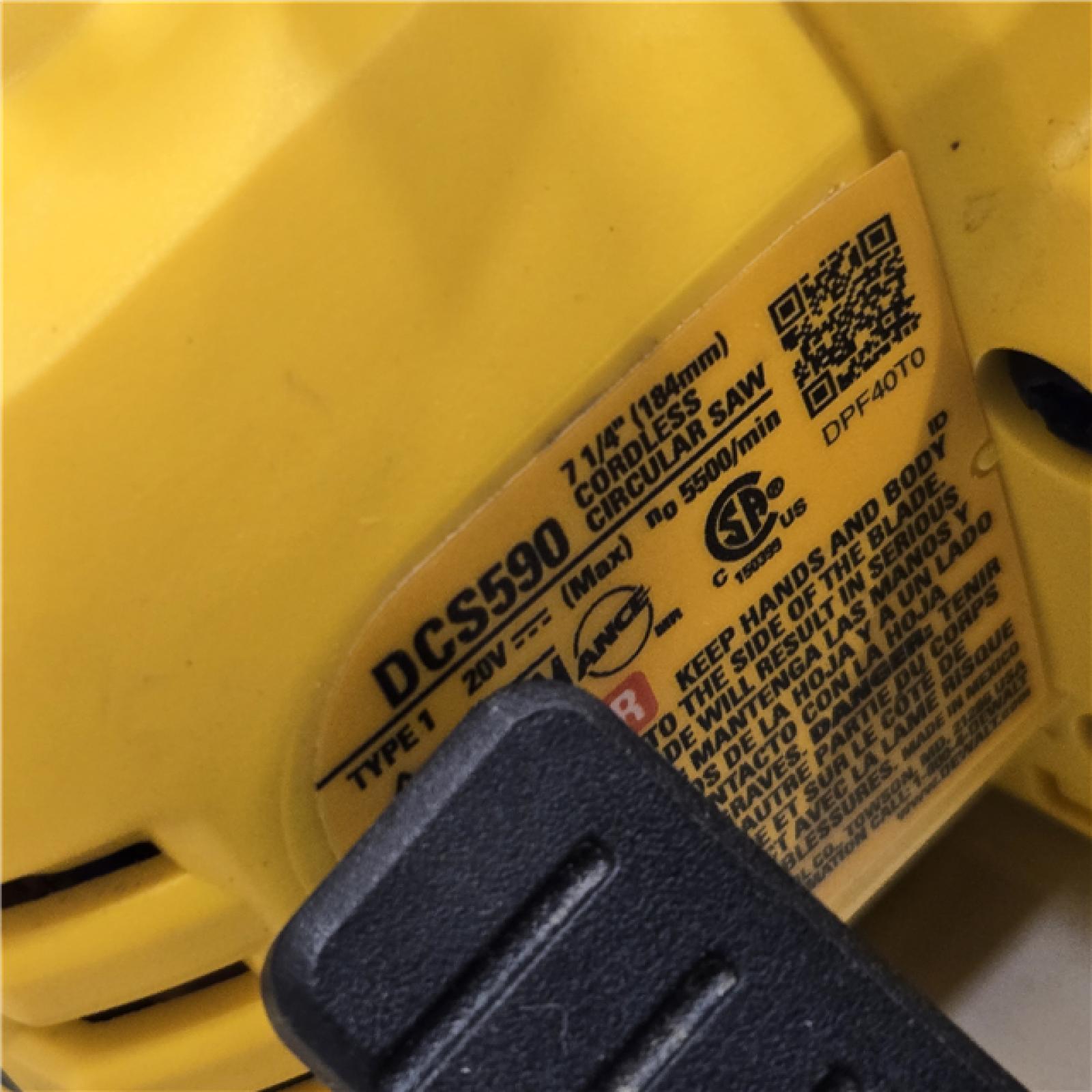 AS-IS DEWALT 20V MAX 7-1/4 in. Cordless Circular Saw (Tool Only)