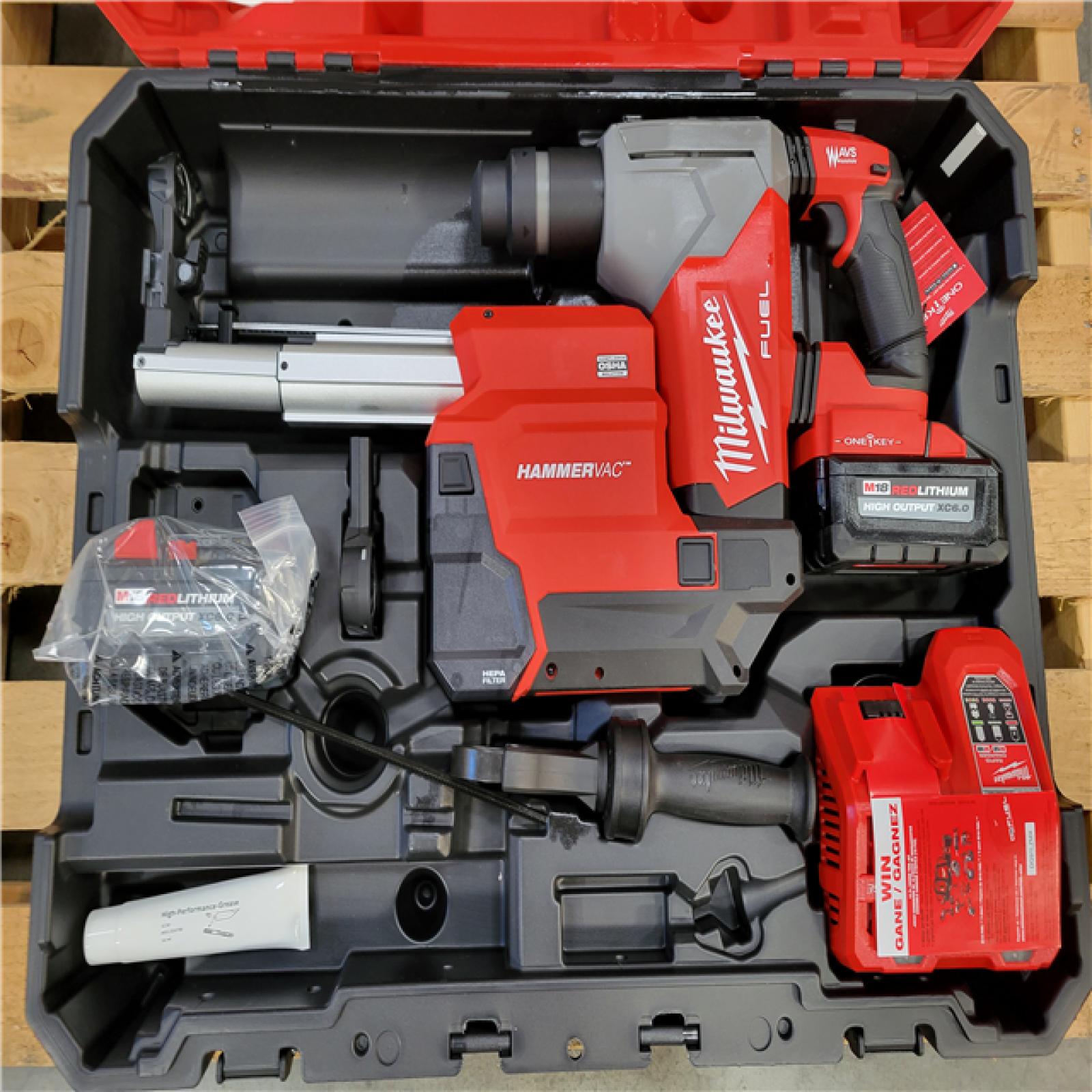 CALIFORNIA AS-IS MILWAUKEE SDS PLUS ROTARY HAMMER w/ 2 BATTERIES AND CHARGER