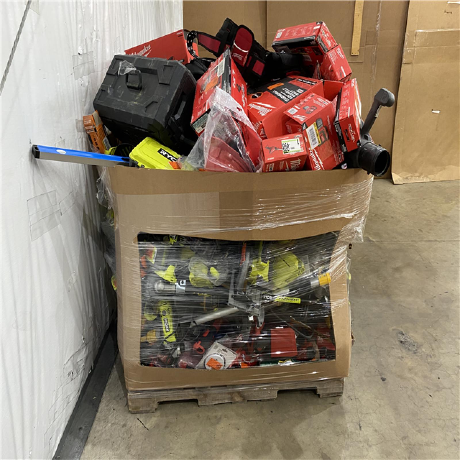 Houston Location AS IS - Tool Pallet