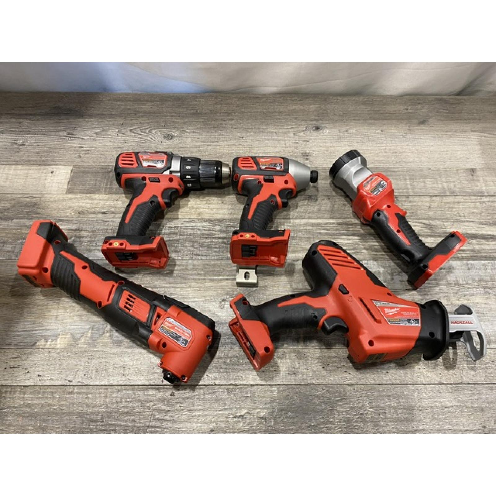 LIKE NEW - Milwaukee 18V Lithium-Ion Cordless (5-Tool) Combo Kit