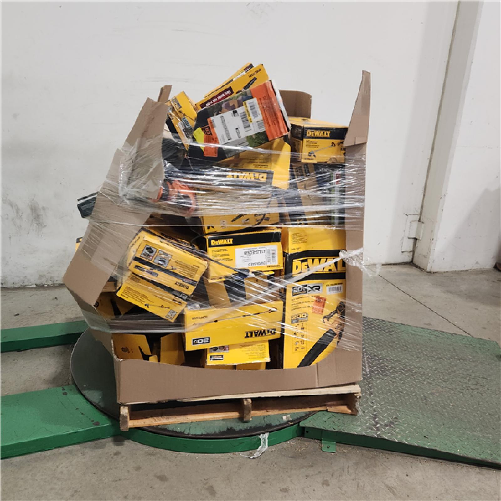 Dallas Location - As-Is DEWALT Tool Pallet