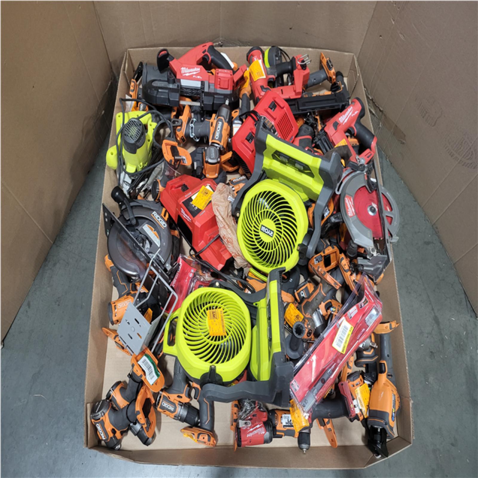 CALIFORNIA AS-IS TOOL PALLET