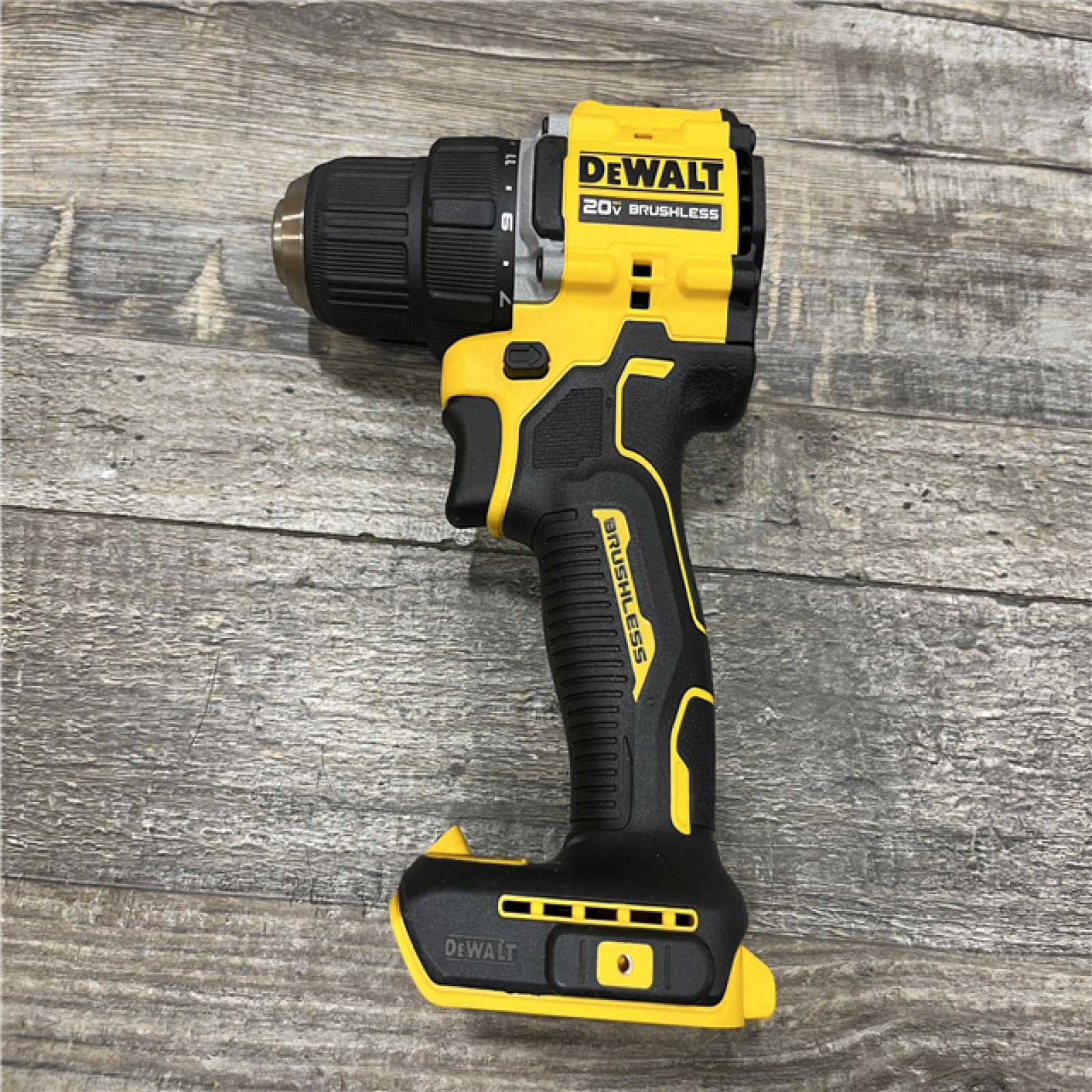 AS-IS DEWALT Atomic 20V Lithium-Ion Cordless Compact 1/2 in. Drill/Driver Kit