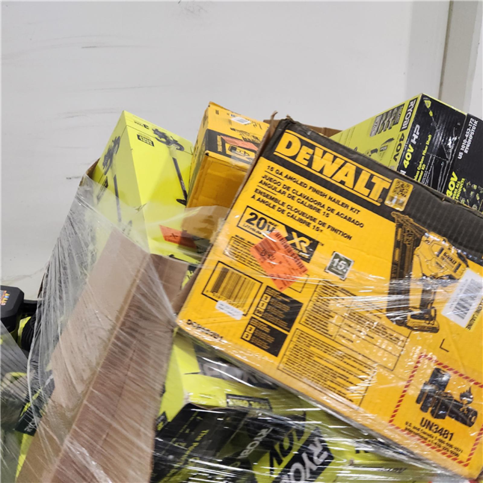 Dallas Location - As-Is Tool Pallet