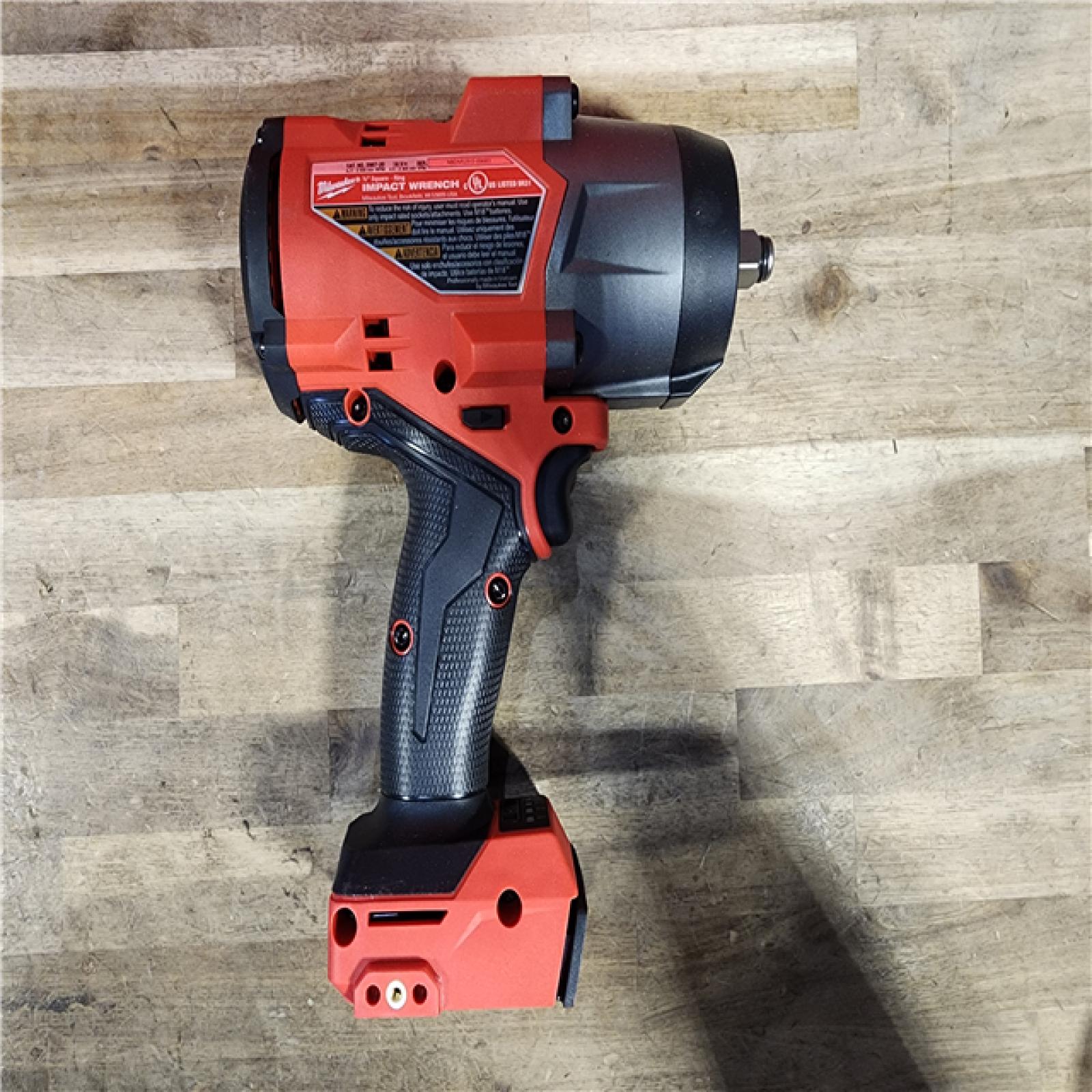 HOUSTON LOCATION - AS-IS Milwaukee M18 1/2 in. Cordless Brushless High Torque Impact Wrench Kit (Battery & Charger)