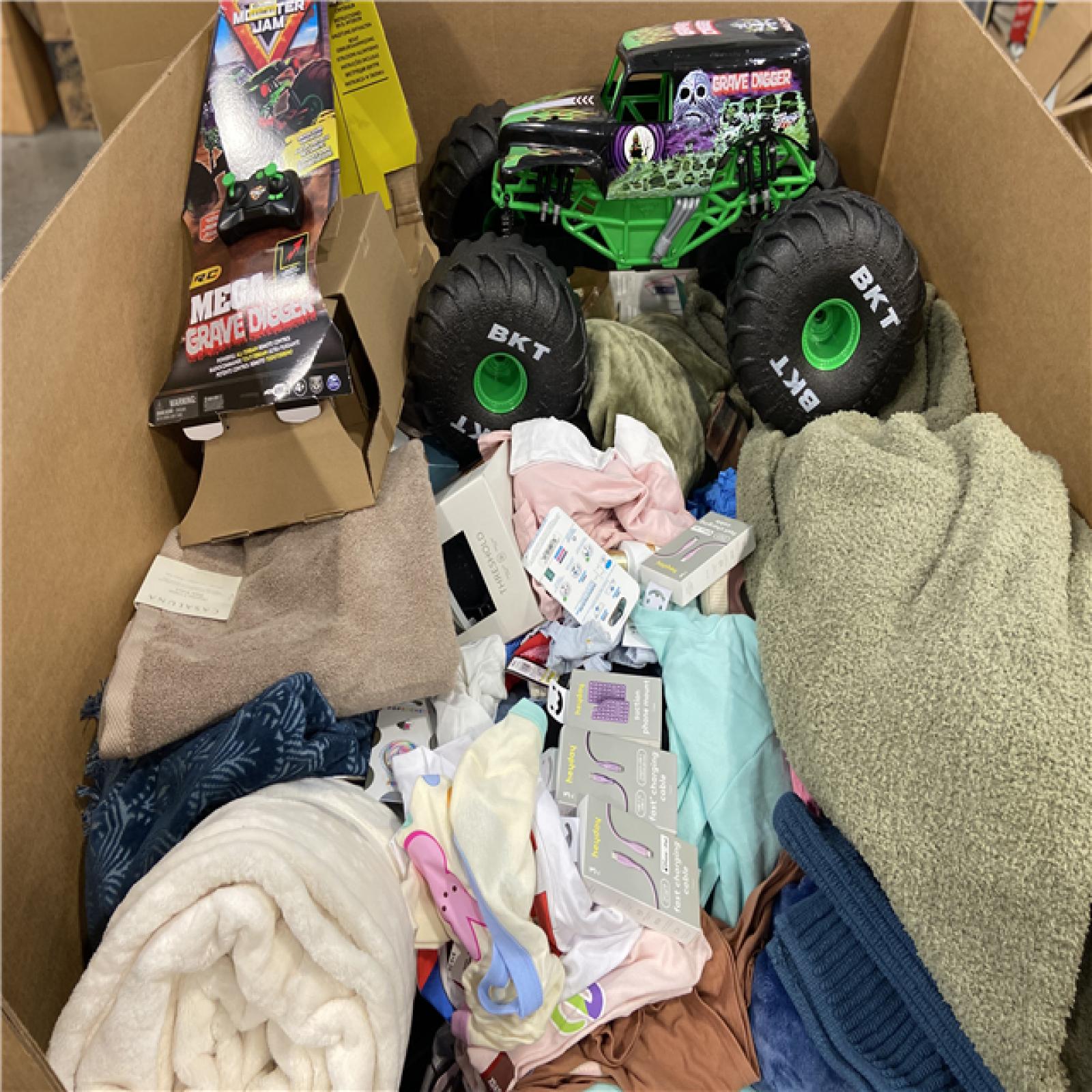 DALLAS LOCATION - BULLSEYE HOME GOODS MIX PALLET
