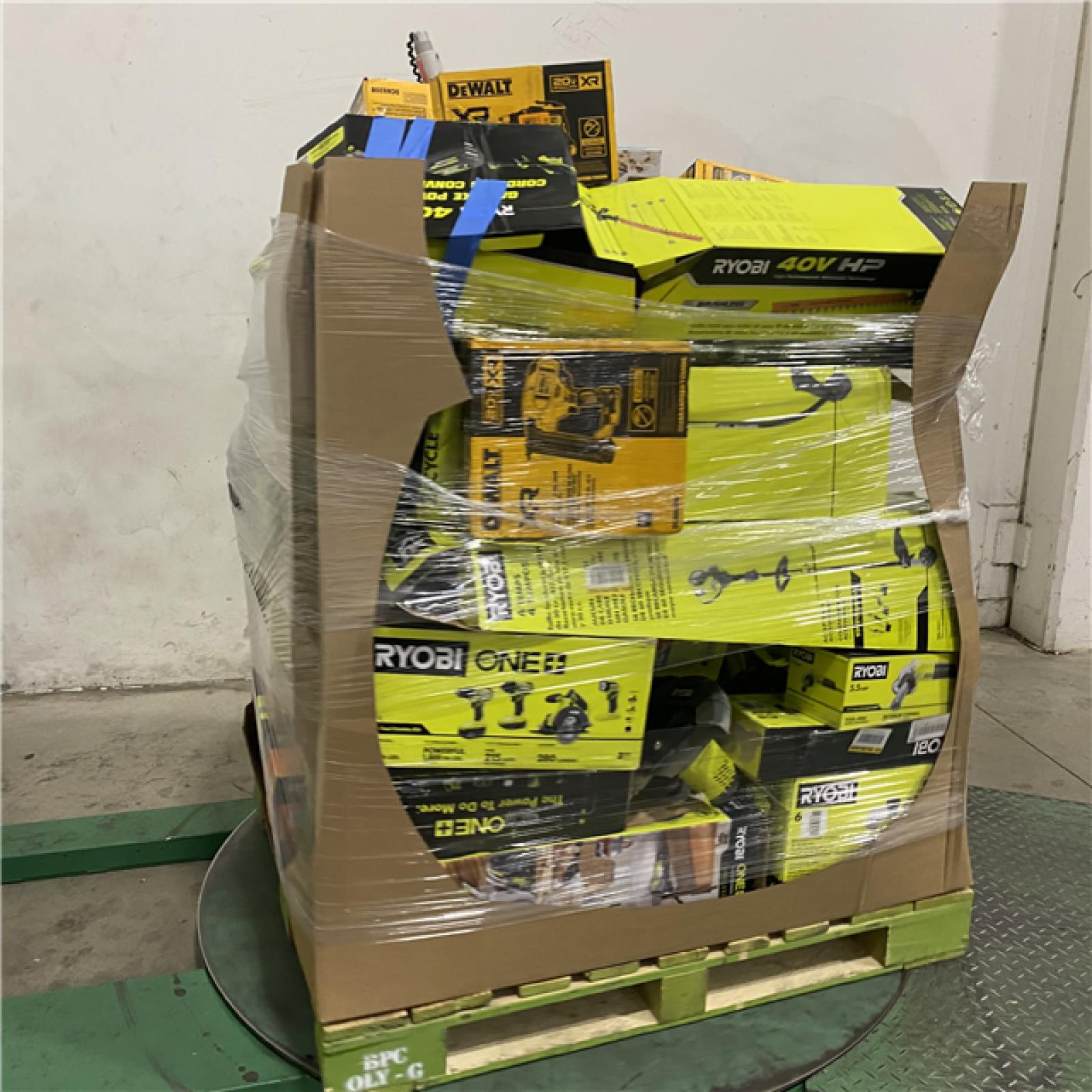 Dallas Location - As-Is Tool Pallet