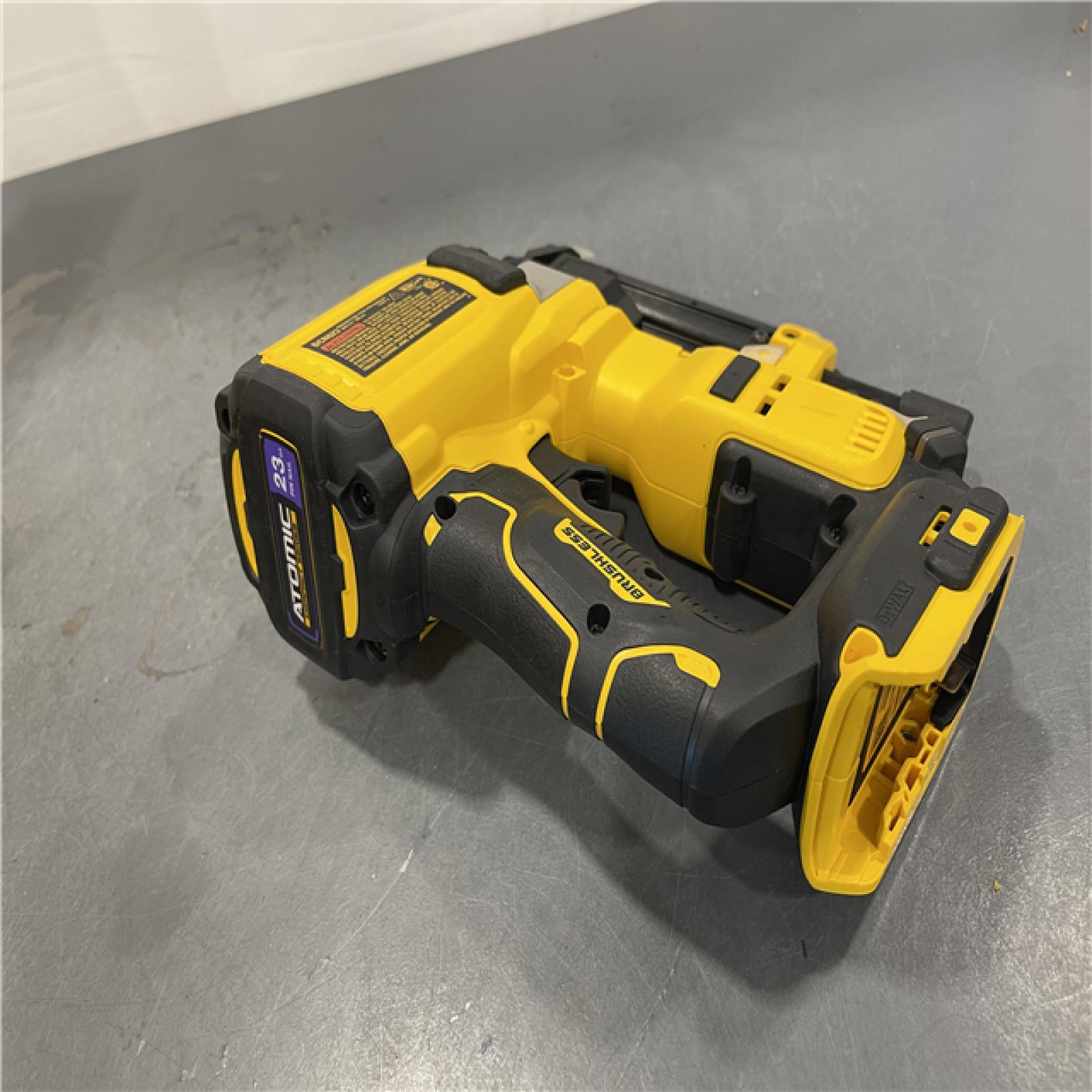 AS-IS - DeWalt ATOMIC 20V MAX Lithium Ion Cordless 23 Gauge Pin Nailer