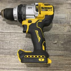 AS-IS DEWALT Atomic 20V Max Lithium-Ion Brushless Cordless Compact 1/4 in. Impact Driver Kit