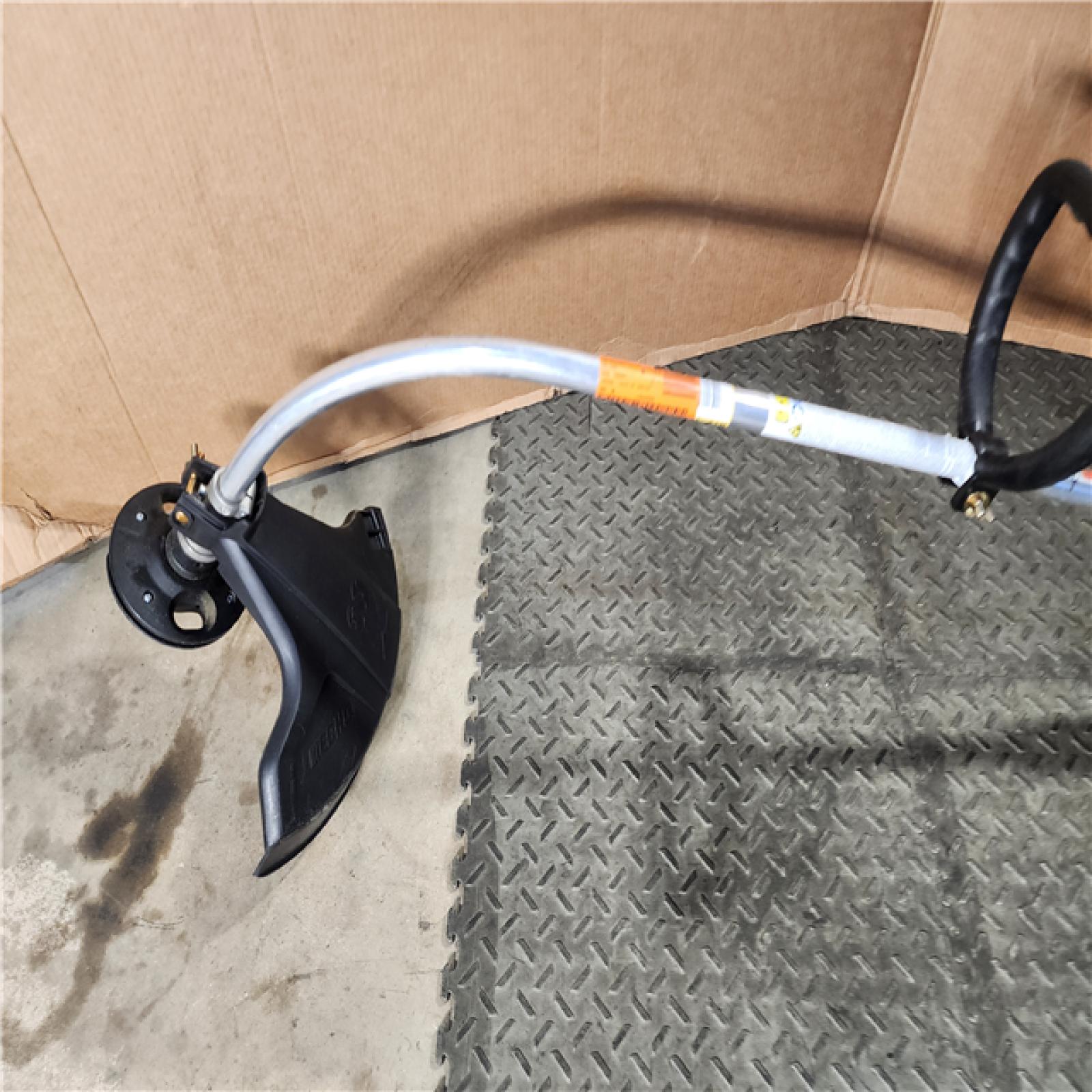 HOUSTON LOCATION - AS-IS Echo GT-225 21.2cc 2 Stroke Lightweight Durable Gas Curved Shaft String Trimmer
