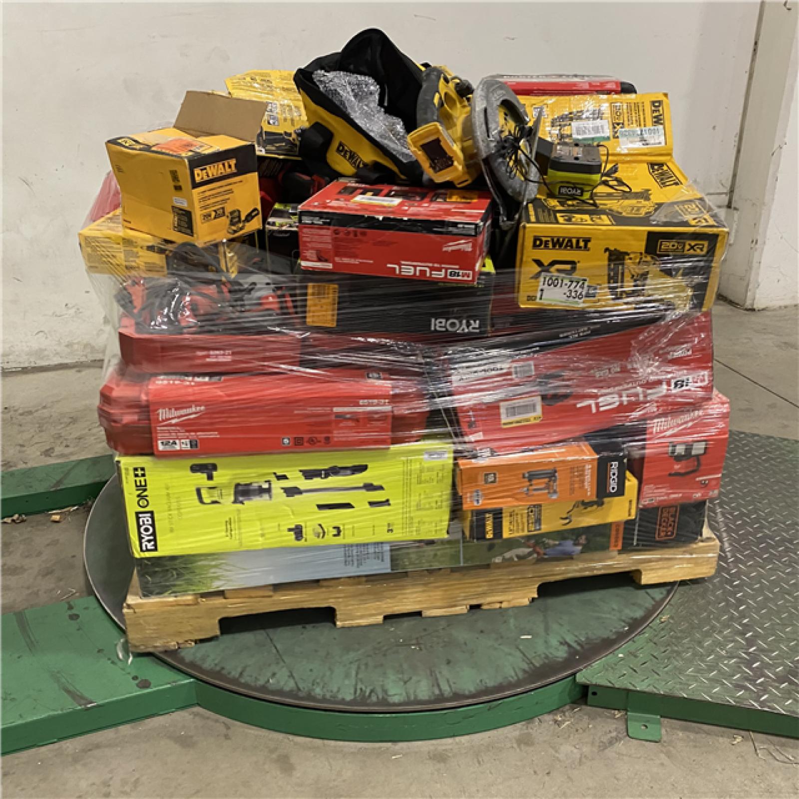 Dallas Location - As-Is Tool Pallet