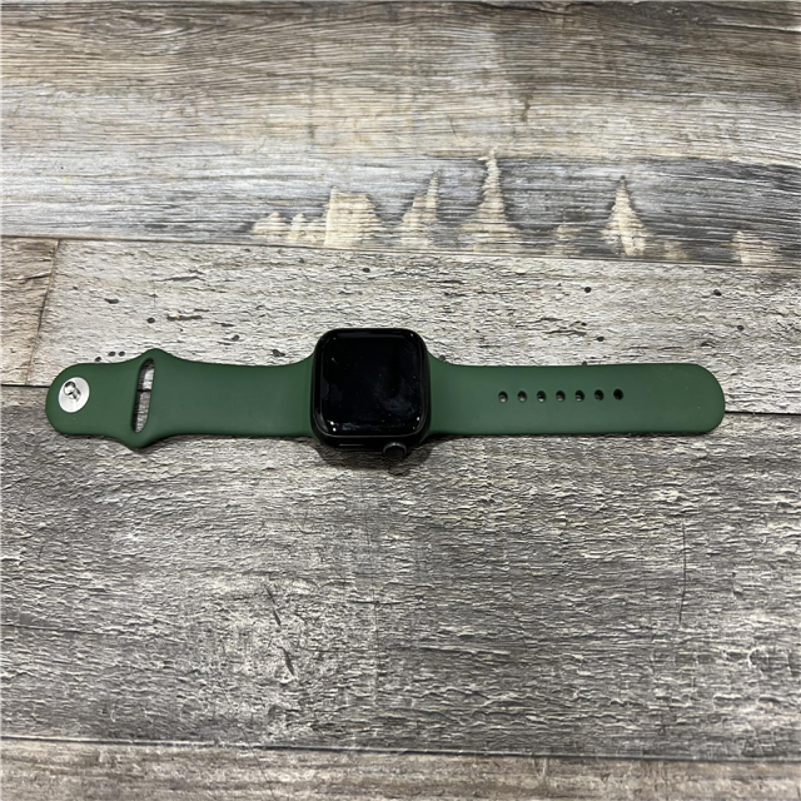 AS-IS Apple Watch Series 7 41mm GPS Green Aluminum Case - Clover Sport Band