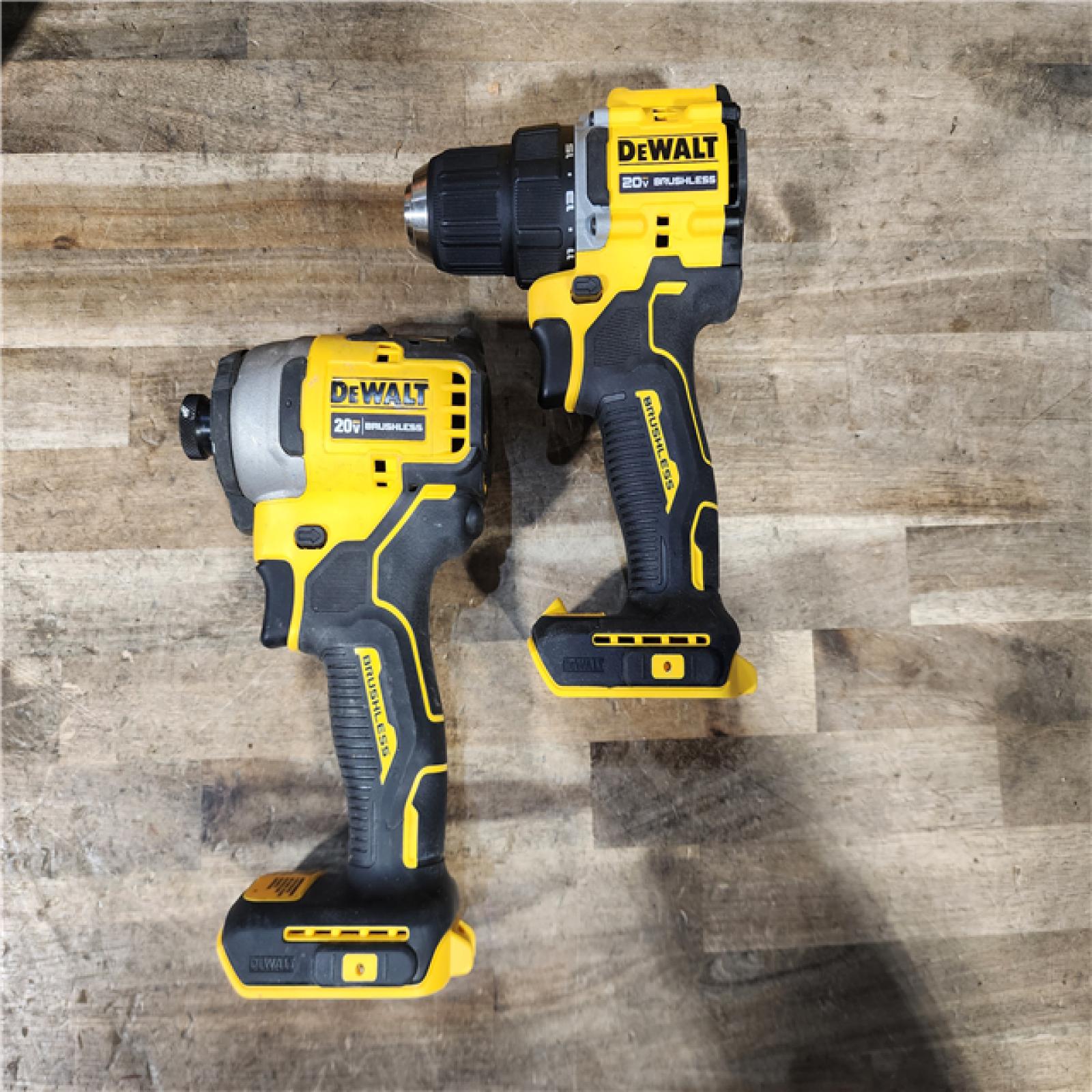 HOUSTON LOCATION - AS-IS Dewalt DCK225D2 20V MAX ATOMIC Brushless Compact Lithium-Ion 1/2 in. Cordless Drill Driver and 1/4 in. Impact Driver Combo Kit with 2 Batteries 2 Ah