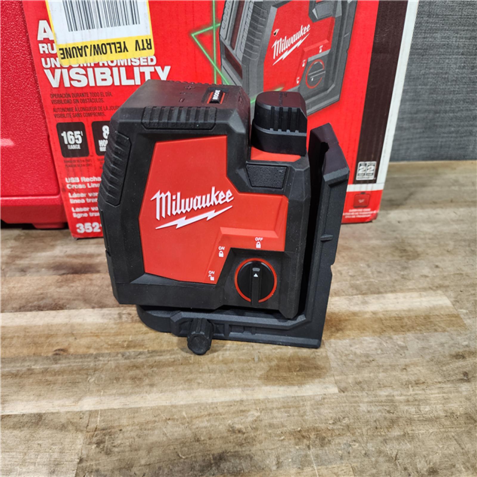 HOUSTON LOCATION - AS-IS MILWAUKEE 100 Ft. REDLITHIUM Lithium-Ion USB Green Rechargeable Cross Line Laser Level with Charger