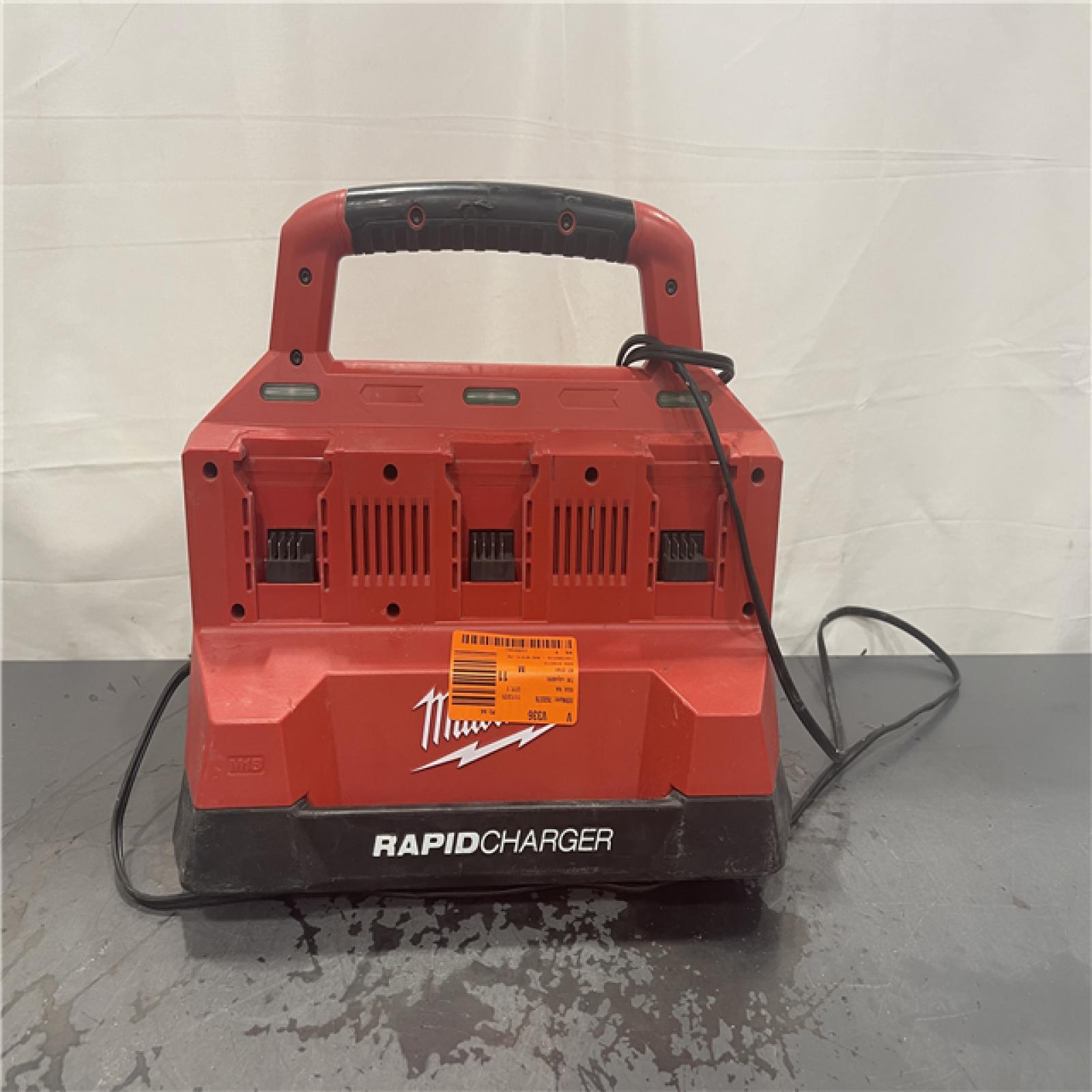 AS-IS- M18 18V Lithium-Ion PACKOUT 6-Port Rapid Charger