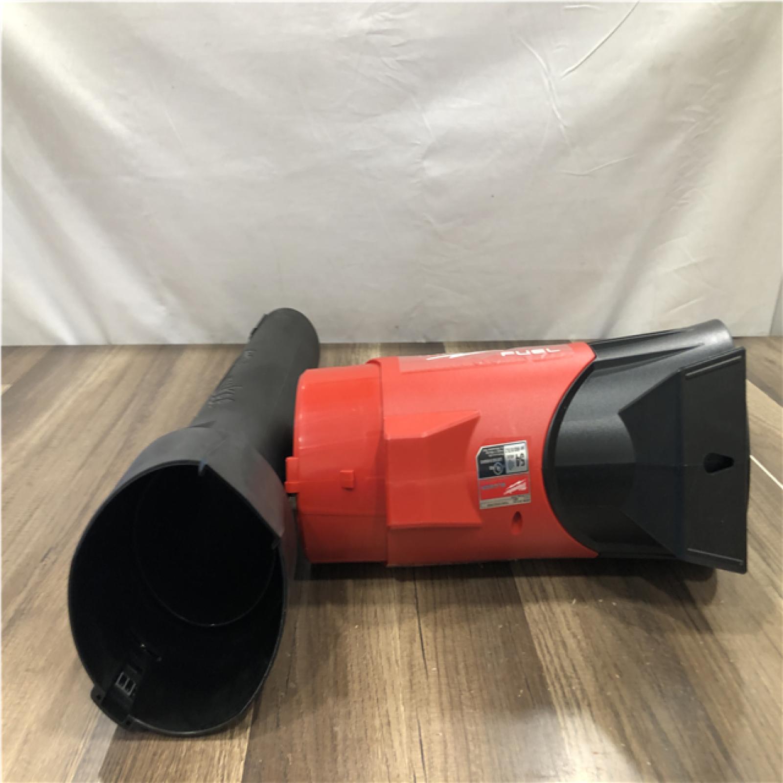 AS-IS Milwaukee FUEL 120 MPH 500 CFM 18V Brushless Cordless Battery Powered Leaf Blower Kit