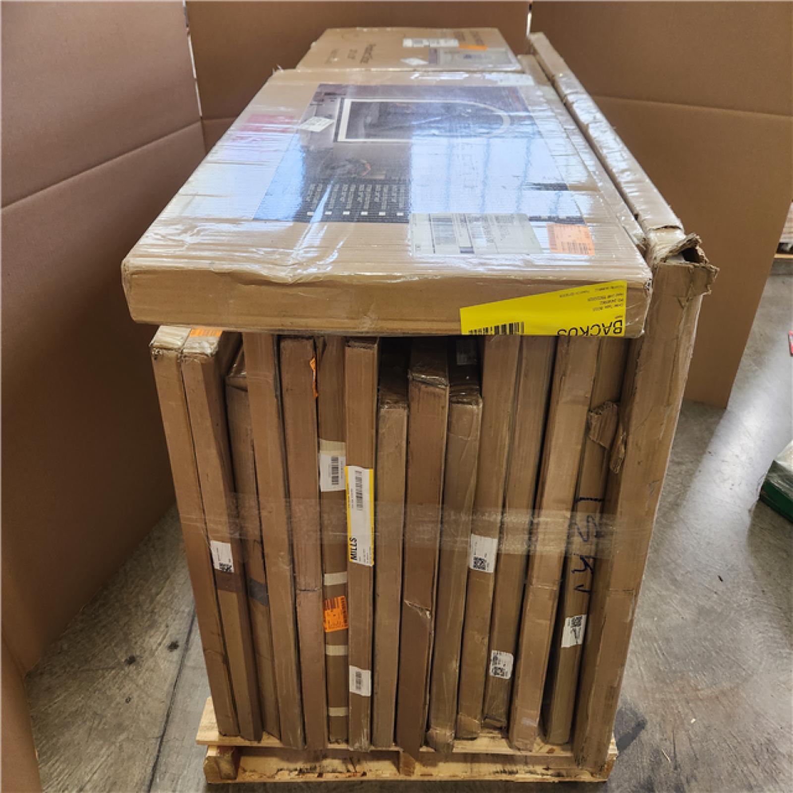 Phoenix NEW Mixed Wall Mirrors Pallet (17-Mirrors)