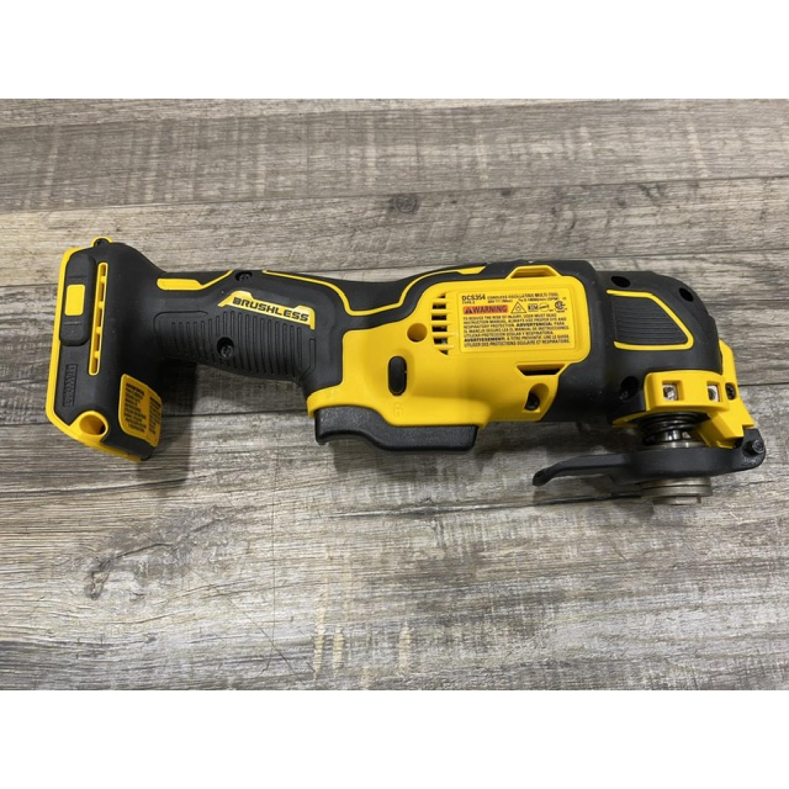AS-IS DEWALT ATOMIC 20V MAX Cordless Brushless Oscillating Multi Tool (Tool Only)