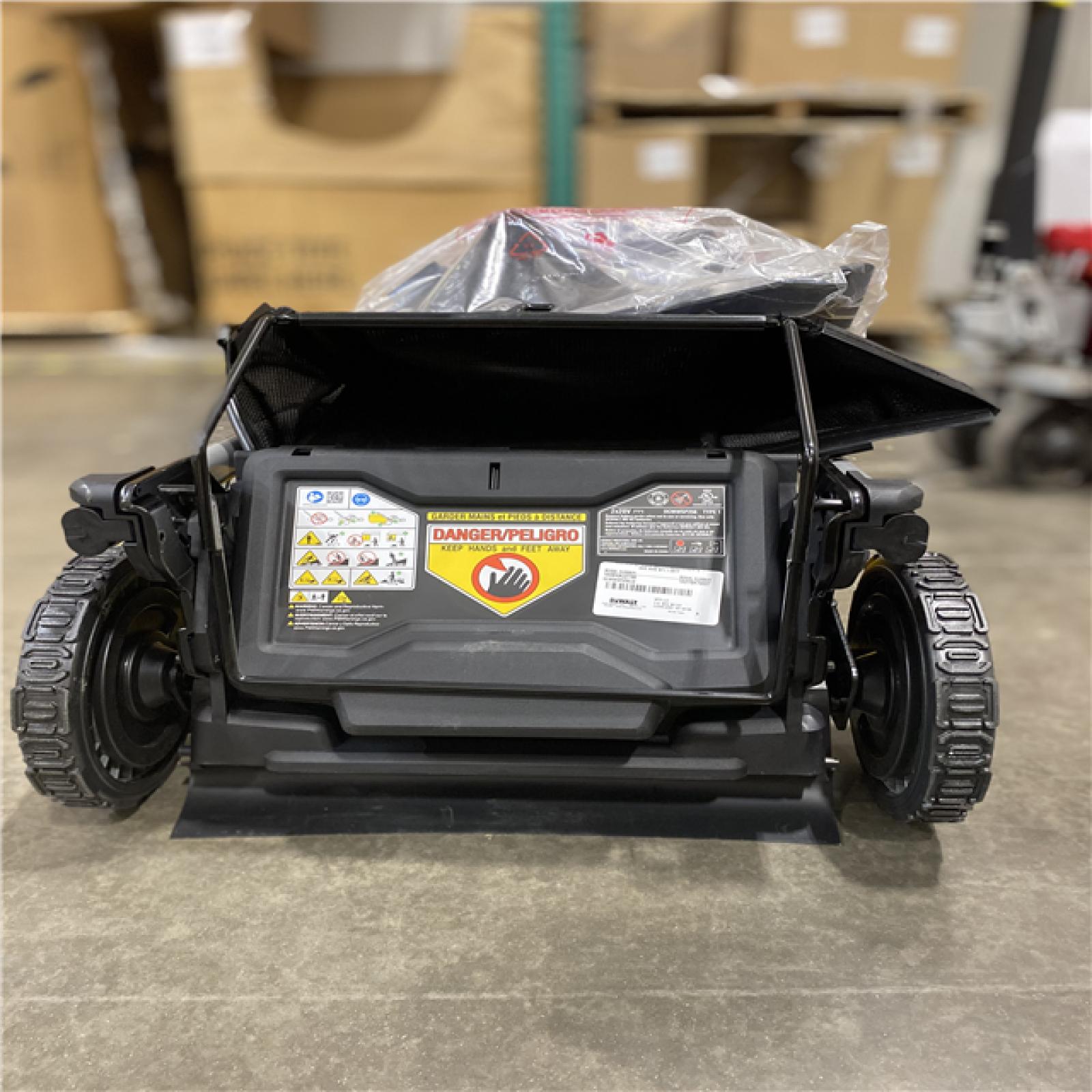 DEWALT 2x20V MAX 21 in. Cordless Battery Powered Self Propelled Lawn Mower Kit with (2) 10 Ah Batteries and Chargers