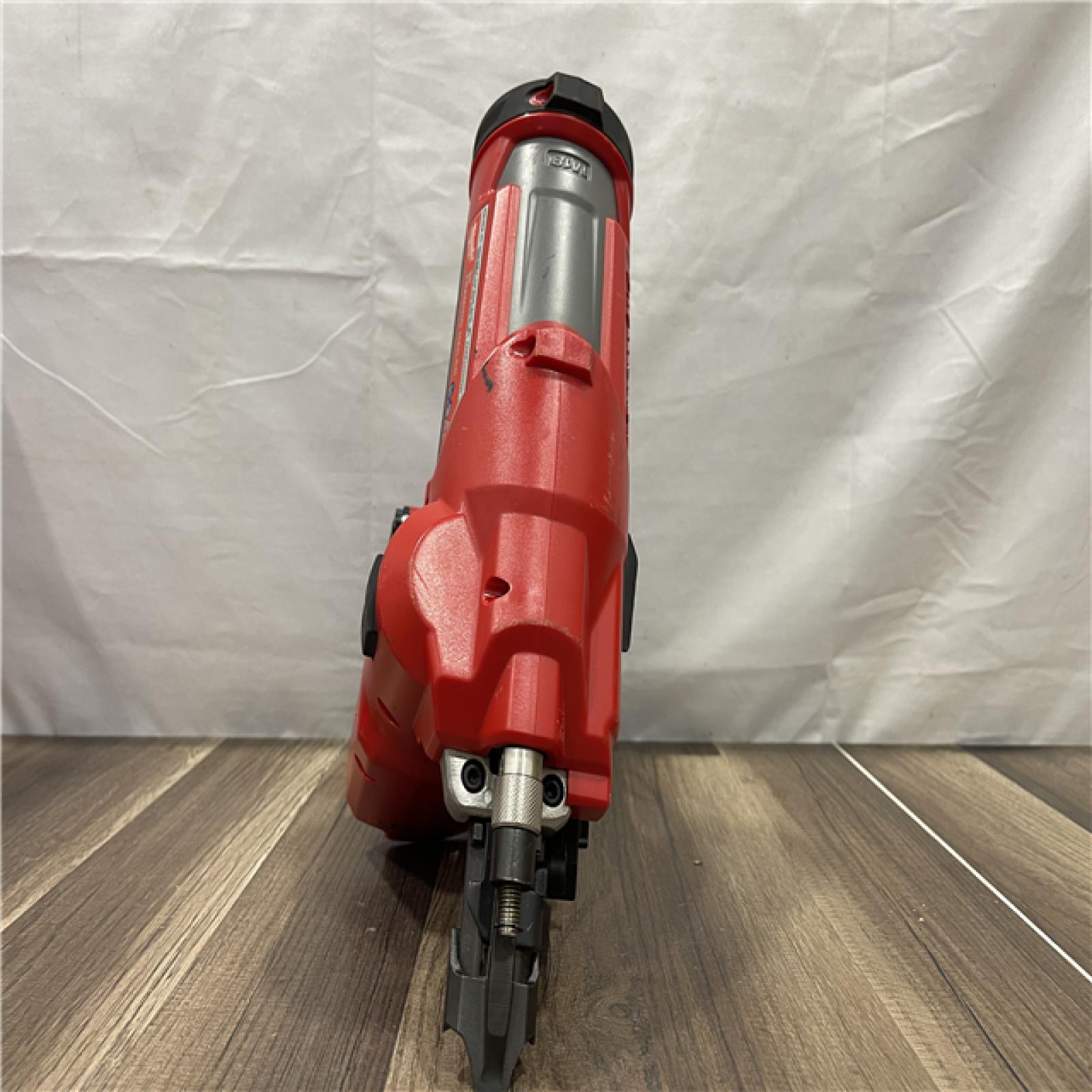 AS-IS Exclusive  Tool Savings  Milwaukee M18 FUEL 3-1/2 in. 18-Volt 30-Degree Lithium-Ion (Tool-Only)